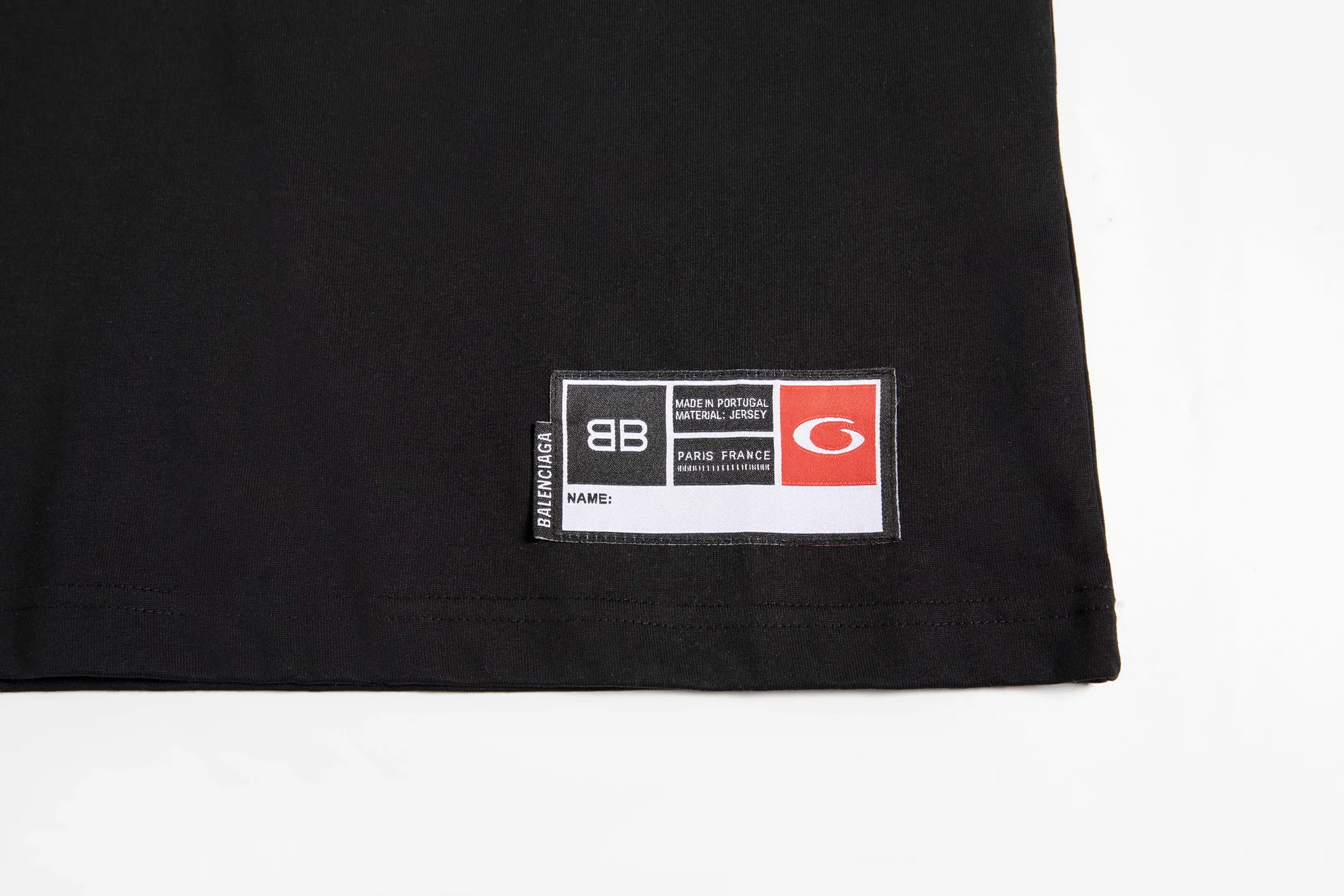 🅿️200 9180# Detailed picture Top version [[BALENCIA*GA] official website quality Paris new basketball jersey embroidered printed short-sleeved T-shirt OS version loose dropped shoulders Unisex fabric: 260 grams 100% cotton double yarn Process: embroidery printing on the front panel Car stamp in the lower left corner Back panel printing Garment washing Shape fixing Color: black white blue purple yellow Size: XS S M L