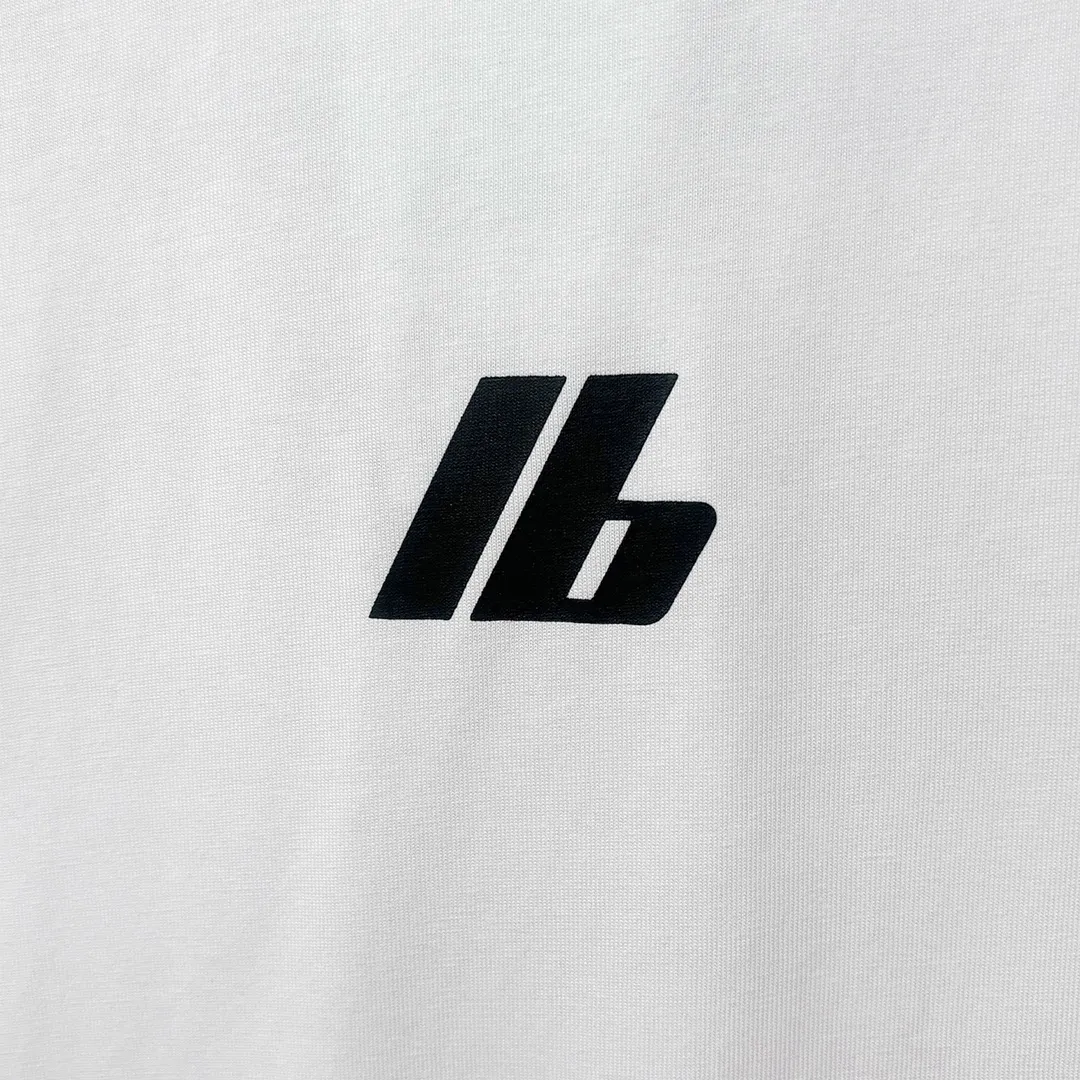 🅿️160 9101# Actual pictures Top version [BALENCIA*GA] Official website quality Paris new classic front and rear reflective printed T-shirt OS version Loose dropped shoulders Unisex fabric: 260g 100% cotton double yarn Technology: Front and back reflective printing Garment wash Shape solid Color: Black White Size: XS S M L