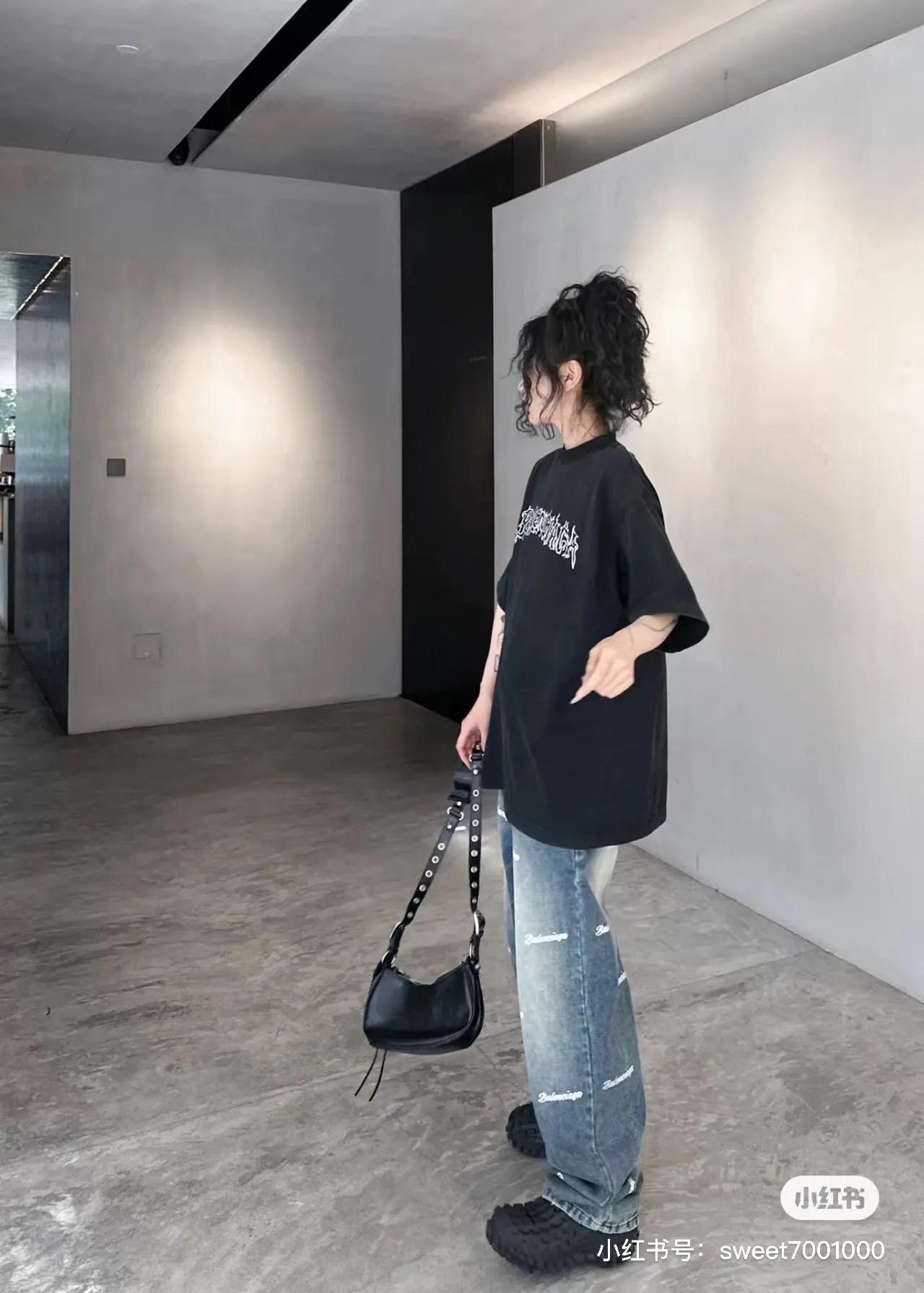 Model picture