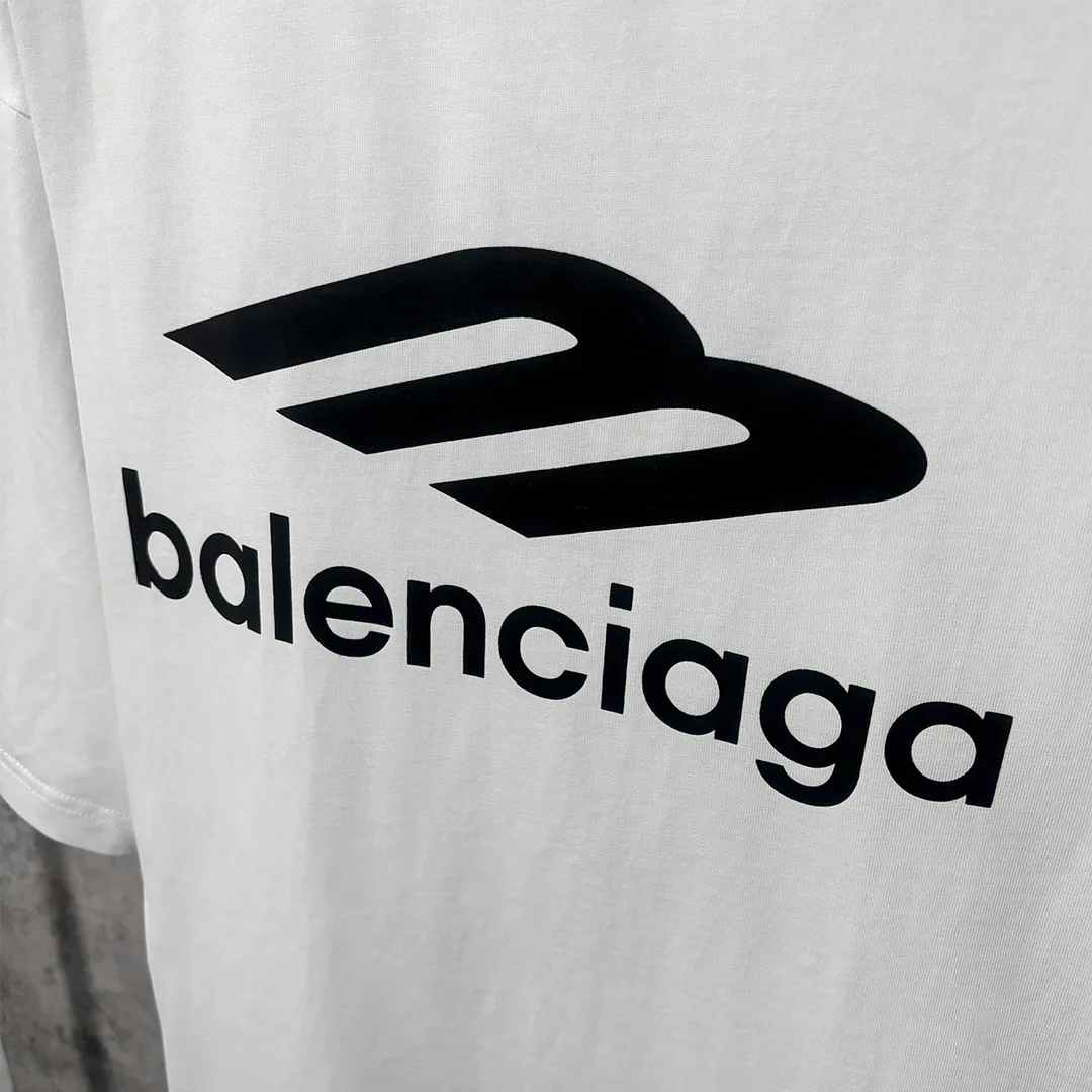 🅿️160 9128# Actual pictures Top version [[BALENCIA*GA] official website quality Paris new 3M classic letter LOGO printed short-sleeved T-shirt OS version Loose dropped shoulders Unisex style Fabric: 260 grams 100% cotton double yarn Technology: front and rear left and right sleeve printing Garment wash Shape solid color Color: black white Size: XS S M L