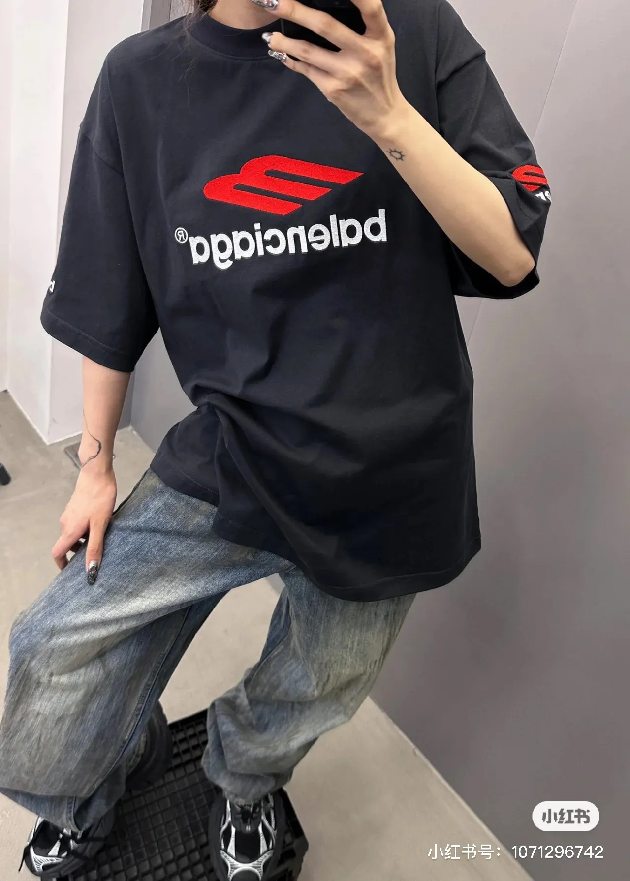 Model picture