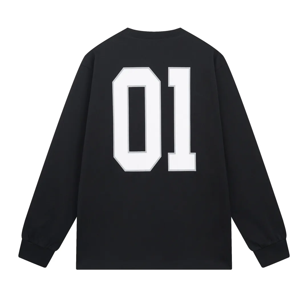 🅿️280 - BALENCI*GA latest basketball jersey embroidered printed long-sleeved T-shirt. The front embroidery is embroidered and printed with Tajima computer embroidery machine, the lower left corner is embroidered and printed, and the back piece is printed. The letters are clear and the effect is three-dimensional. Exclusively pattern-woven and dyed 280g fabric. Threads are dyed in the same cylinder with zero color difference. The version adopts OS loose off-shoulder version. Welcome to compare. Same style for men and women -Color: black white purple Cailan -SIZE: Xs S M L Style No. 8536#
