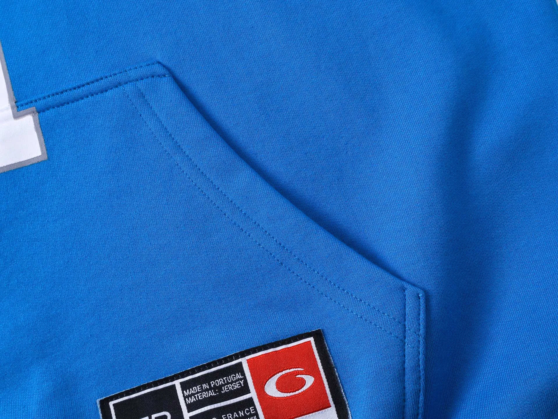 🅿️350 Actual pictures [Top version. Official website quality] BALENCI*GA/Paris.SS25 latest basketball uniform embroidered printed hooded long-sleeved sweatshirt. The front embroidery is embroidered and printed using a Tajima computer embroidery machine, the lower left corner is stamped, and the back piece is printed. The brick cabinets are synchronized. The authentic product is developed at the first time. The fabric is made of Paris ZP custom-woven and dyed cotton sweatshirt. Weighing 460 grams, the cloth surface is clean. The cloth pattern is clear, soft and comfortable. The threads are dyed with no color difference. The printing uses environmentally friendly imported materials, the letters are clear and the effect is three-dimensional. The version adopts OS loose shoulder design. Same style for men and women. Code: BL258959 Color: Black Purple Blue Green Size: XS S M L