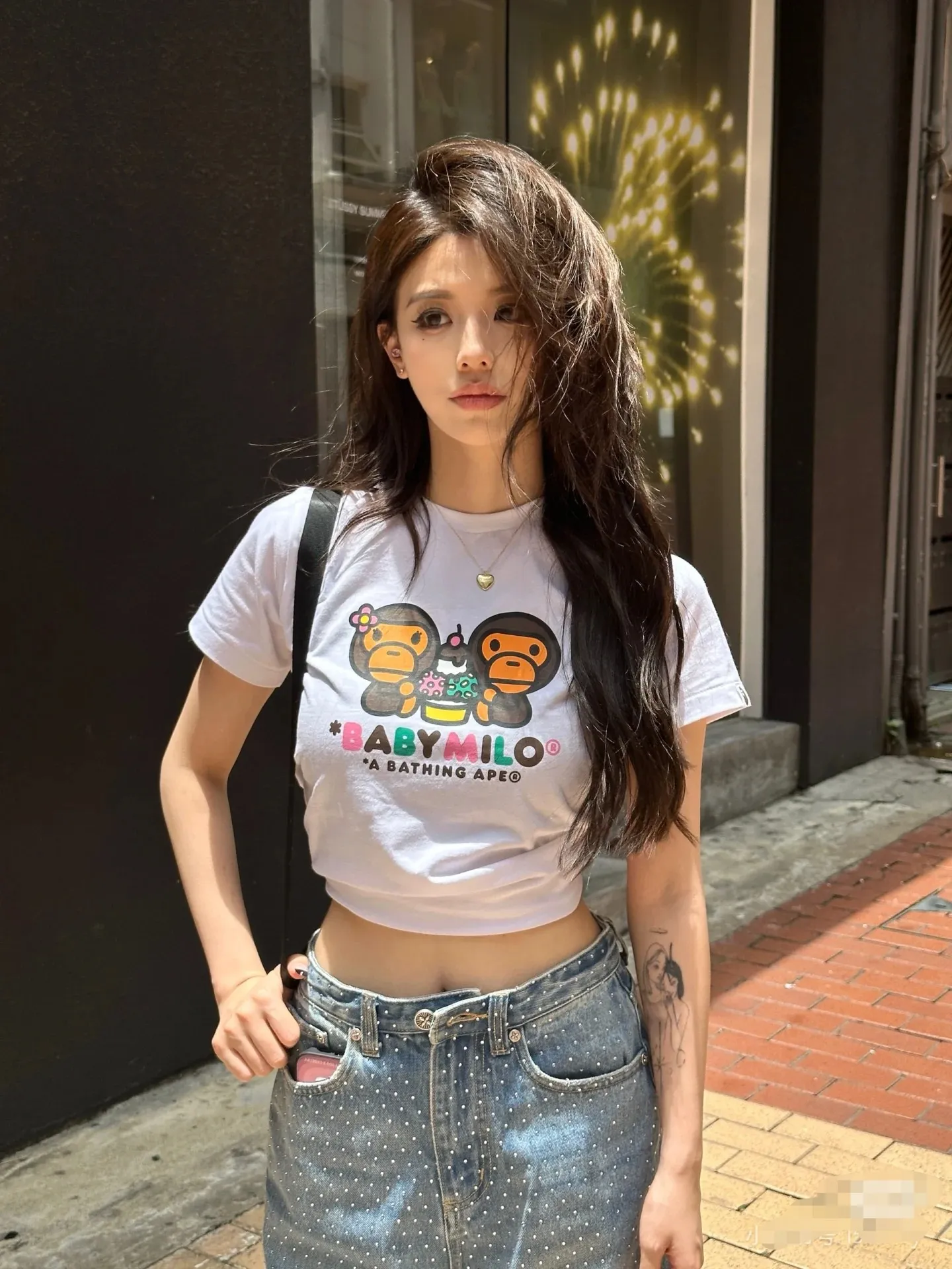 P110 001125 Bape Baby Milo printed short-sleeved T-shirt, same style for men and women, size smlxlxxl, white