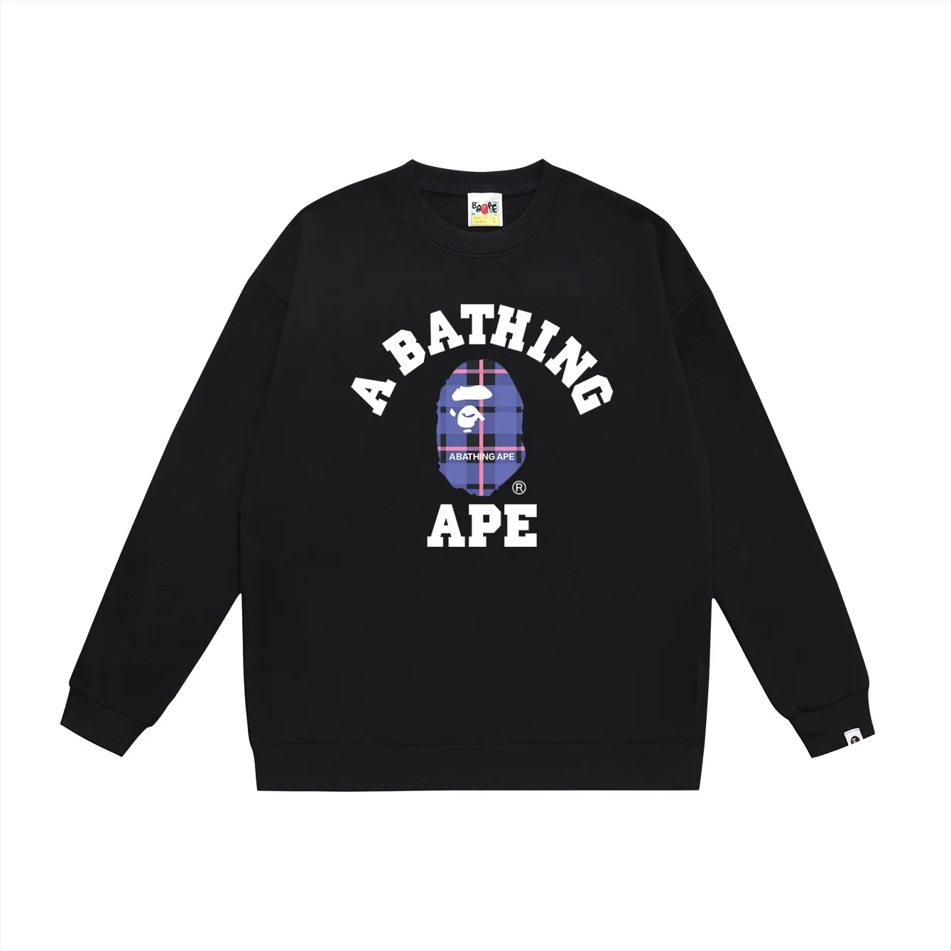 P150 model number SC496# terry 75 plus velvet 80 (top version) BAPE ape man head classic letter plaid pattern printed round neck sweatshirt Made of 350g large terry (drop shoulder large version) fabric, soft texture and no pilling Imported environmentally friendly printing glue The pattern is bright and three-dimensional Quality 💥Same style for men and women The upper body is trendy Color: black white gray Size: S M L XL XXL