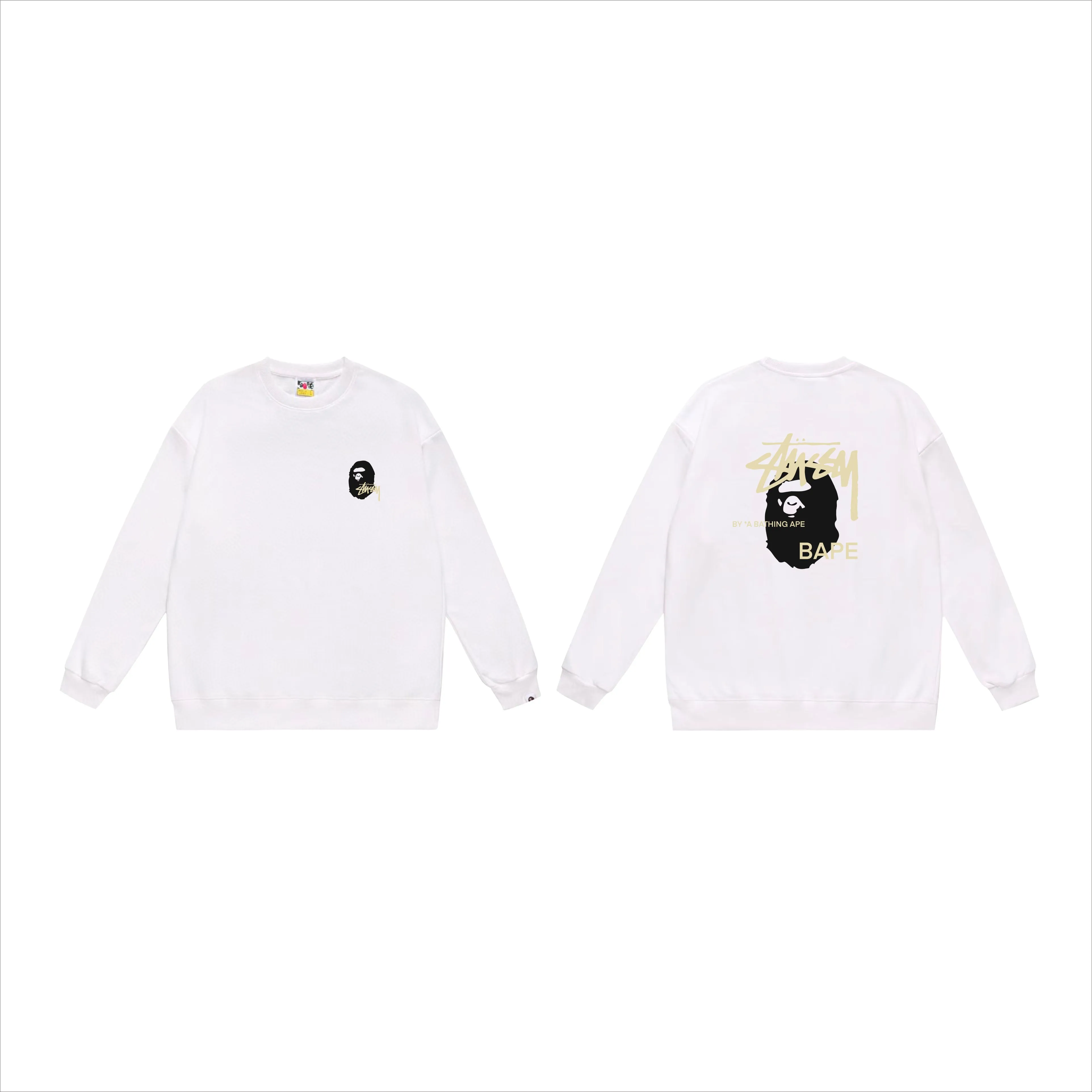 P150 model number SC510# terry 75 plus velvet 80 (top version) BAPE×STUSSY co-branded Stussy letter round neck sweatshirt Made of 350 grams of large terry (drop shoulder large version) fabric, soft texture and no pilling Imported environmentally friendly printing glue The pattern is bright and three-dimensional Quality 💥Same style for men and women The upper body is trendy Color: white with black, gray with black Size: S M L XL XXL