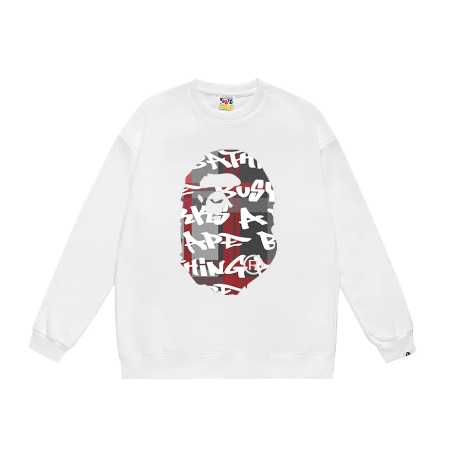 P170 model number SC302# terry 80 plus velvet 85 (top version) BAPE ape-man head colorful letter printed round neck sweatshirt Made of 350g large terry (drop shoulder large version) fabric, soft texture and no pilling Imported environmentally friendly printing glue The pattern is bright and three-dimensional Quality 💥Same style for men and women The upper body is trendy Color: black and red white and red gray red black and blue white blue gray blue Size: S M L XL XXL