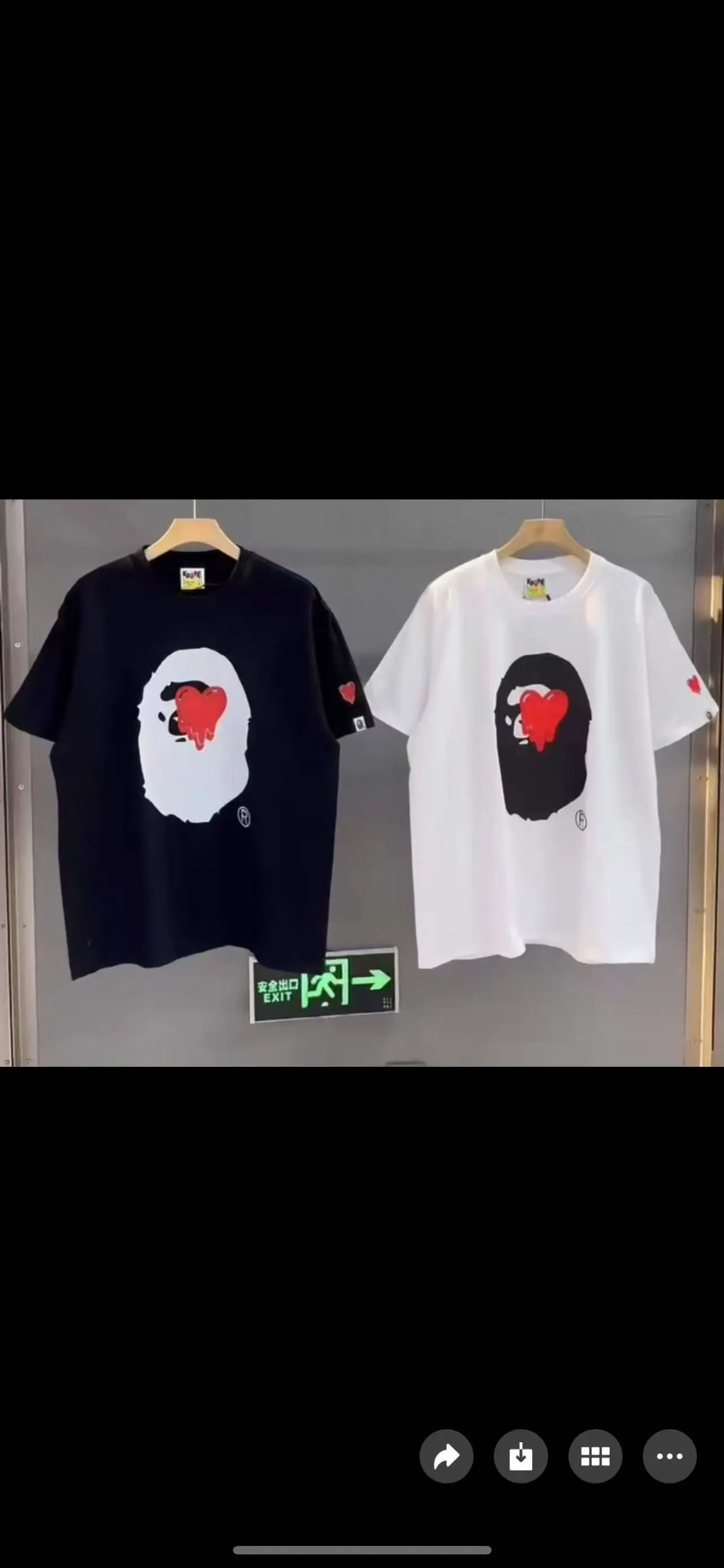 P110 001061 BAPE x Emotionally Unavailable joint model SS25 heart-shaped ape pattern letter printed cuff logo short-sleeved T-shirt, same style for men and women, size smlxlxxl, black and white