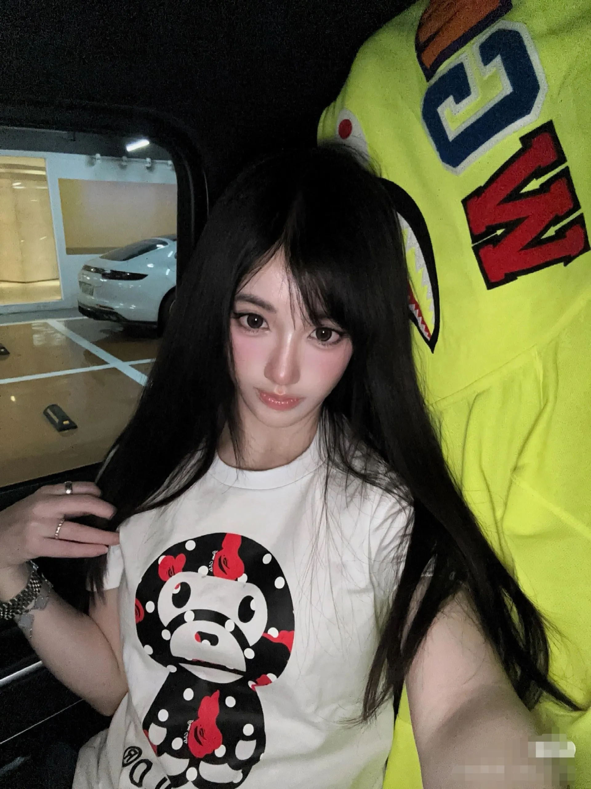 P110 001196 BAPE polka dot baby MILO printed short-sleeved T-shirt, same style for men and women, size smlxlxxl, black and white