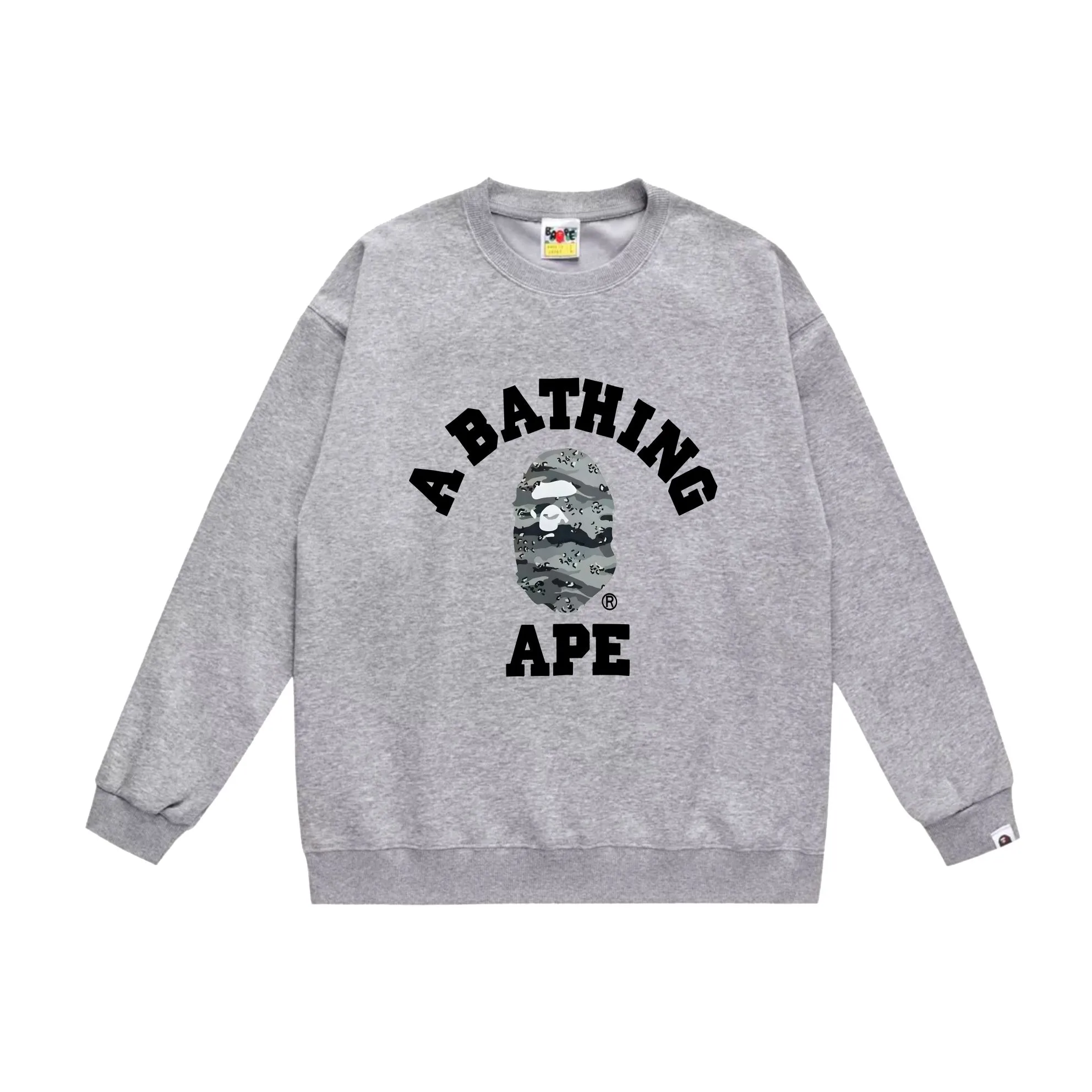 P170 model number SC543# terry 80 plus velvet 85 (top version) BAPE desert ape head letter print round neck sweatshirt Made of 350g large terry (drop shoulder large version) fabric, soft texture and no pilling Imported environmentally friendly printing glue The pattern is bright and three-dimensional Quality 💥Same style for men and women The upper body is trendy Color: black and yellow white and yellow gray and yellow black and gray white and gray gray Size: S M L XL XXL