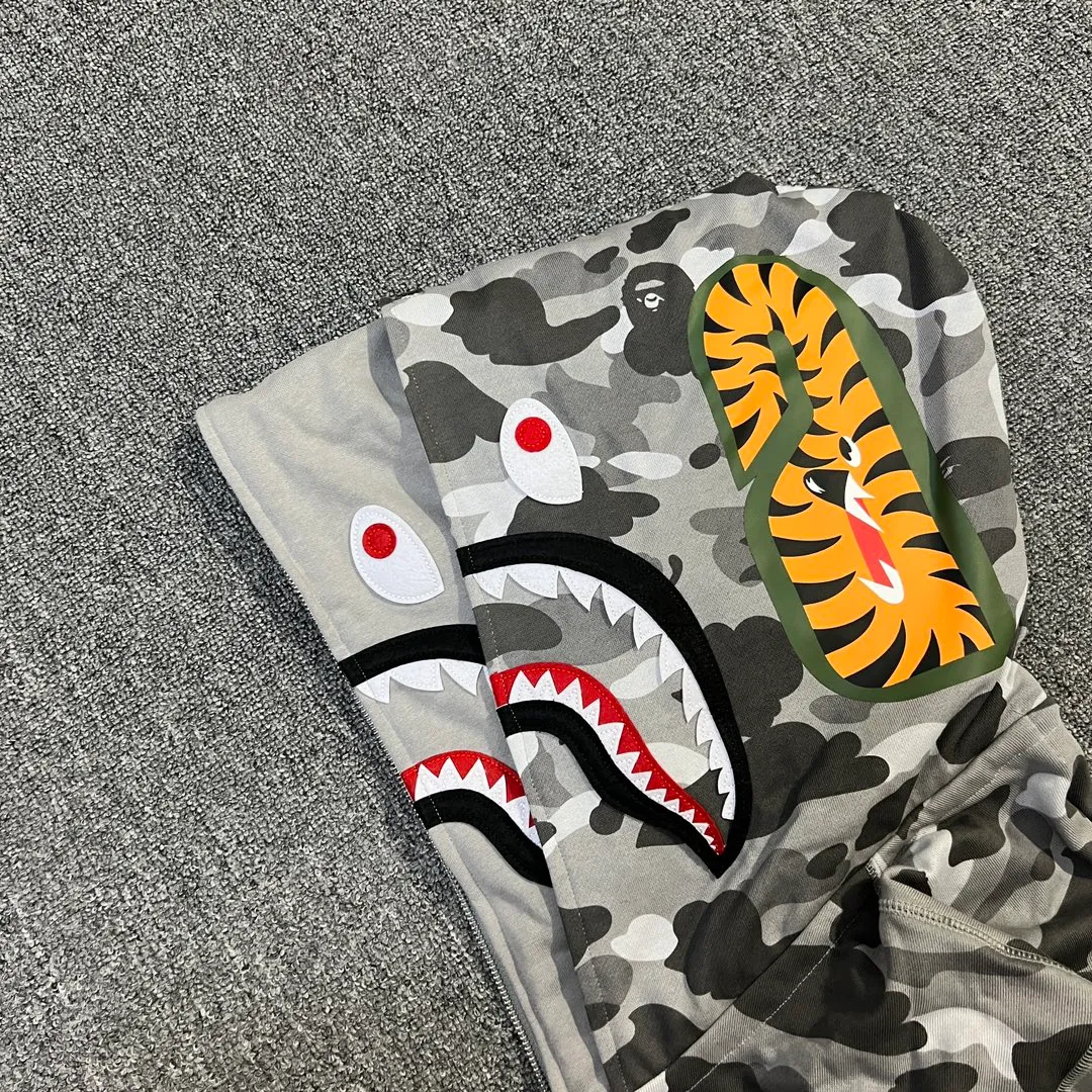 💰440 BAPE WGM letter patch camouflage pattern double hooded zipper sweatshirt High weight pure cotton custom fabric 1:1 heavyweight couple model: S-XXL [camouflage green, camouflage gray]