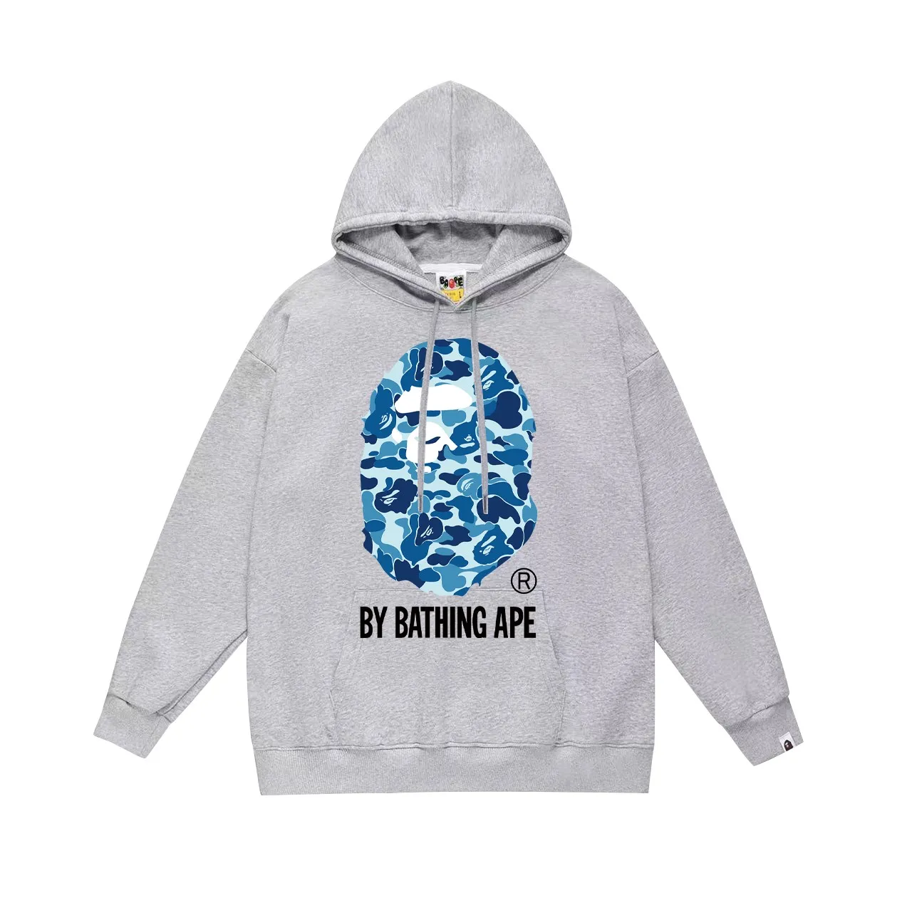 Model number SC751# Terry p160 plus velvet 180💰 (top version) BAPE classic camouflage ape head letter pattern hooded sweatshirt. Made of 380g large terry (drop shoulder large version) fabric. The texture is soft and does not pill. Imported environmentally friendly printing glue. The pattern is bright and three-dimensional. Quality💥Male and female. The upper body is trendy. Colors: black and red, white and red, gray and red, black and green, white and green, gray and green, black and blue, white and blue. Gray blue Size: S M L XL XXL