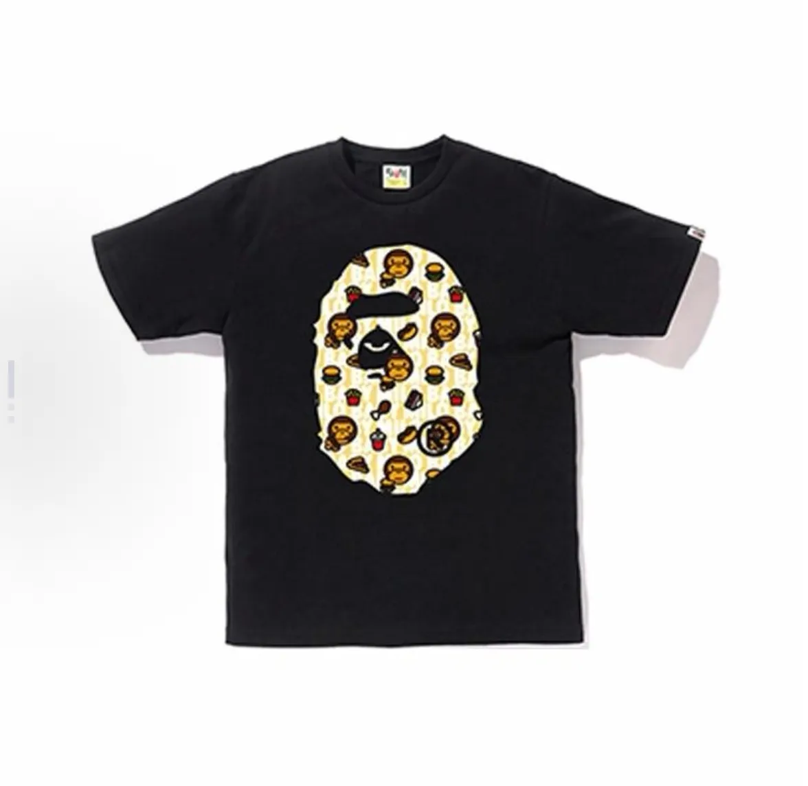 P110 001071 BAPE MILO JUNK FOOD BIG APE HEAD TEE Junk Food Great Ape Short-sleeved T-shirt, same style for men and women, size smlxlxxl, black and white