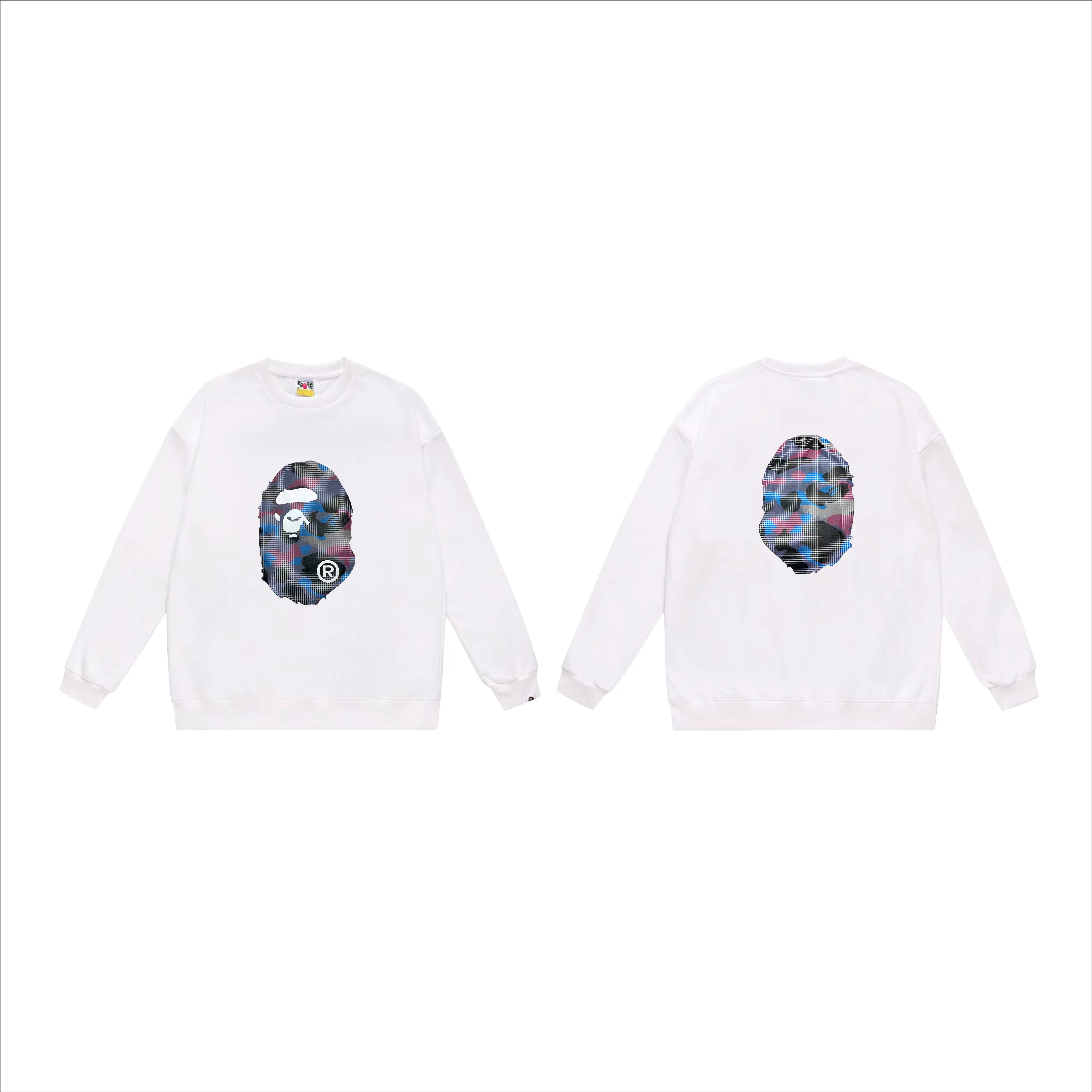 P170 model number SC545# terry 80 plus velvet 85 (top version) BAPE grid camouflage ape head double-sided printed pattern round neck sweatshirt Made of 350 grams of large terry (drop shoulder large version) fabric, soft texture and no pilling Imported environmentally friendly printing glue The pattern is bright and three-dimensional Quality 💥Same style for men and women The upper body is trendy Color: black white gray Size: S M L XL XXL