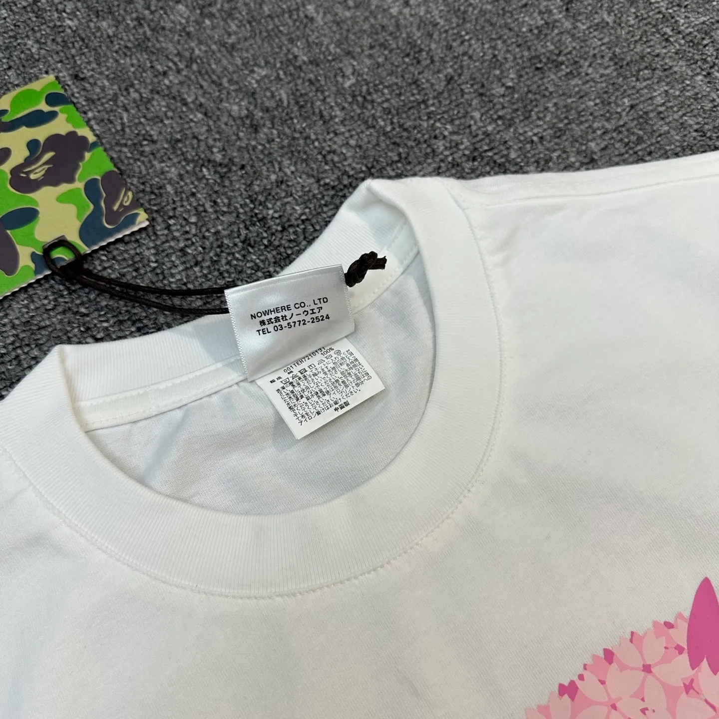💰140 BAPE SS25sakura cherry blossom series, ape-man cherry blossom pattern logo short-sleeved 280g weight linen cotton fabric, couple model: S-XXL [black white]