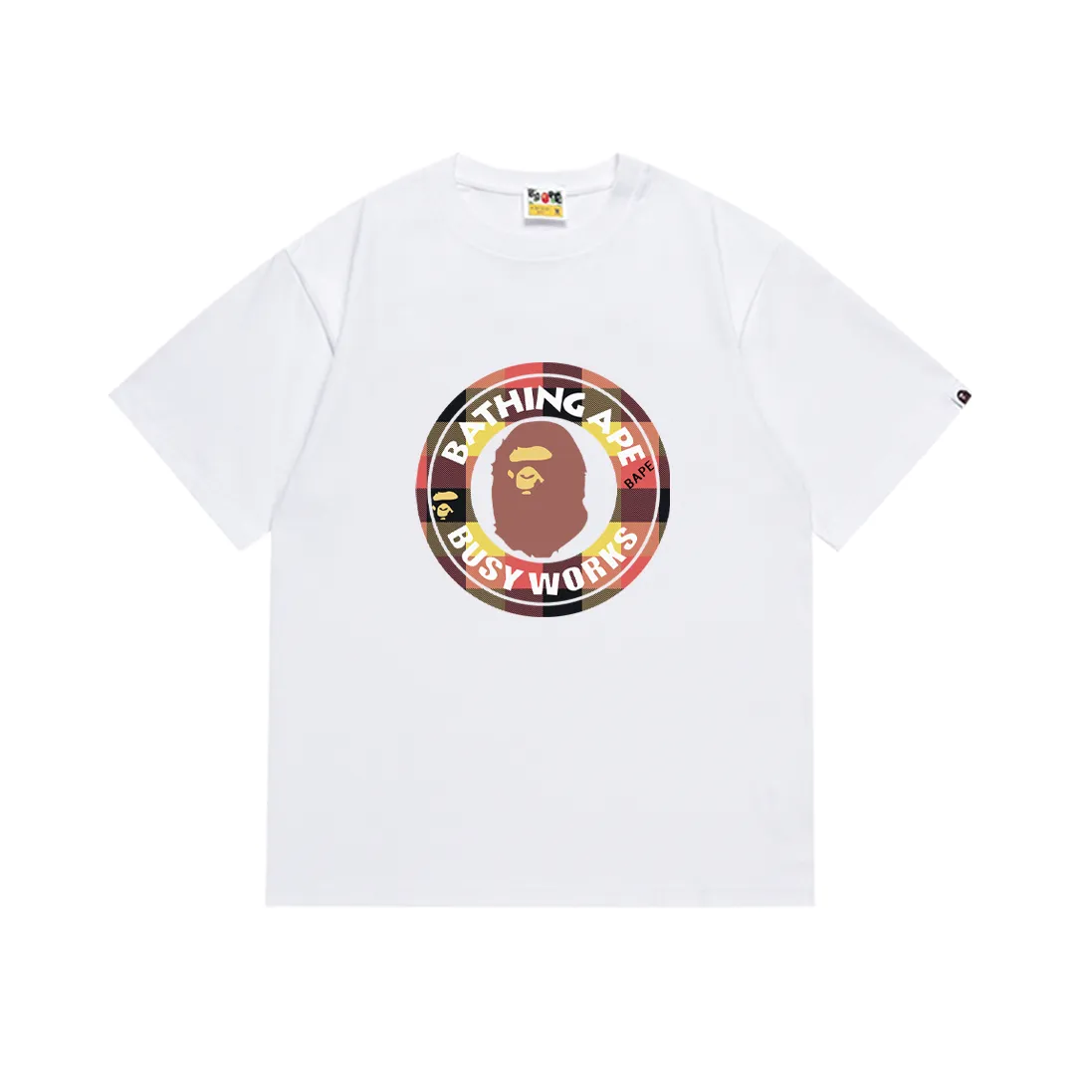 P110 SC072# (top version) BAPE ape head classic letter printed short-sleeved T-shirt. Made of 260 grams of high-quality high-weave pure cotton fabric. Double yarn combed, soft texture and no pilling. Imported environmentally friendly printing glue. Bright and three-dimensional pattern. Quality💥Same style for men and women. The upper body is trendy. Color: black and red, white and red, black and blue, white and blue. Size: S M L XL XXL