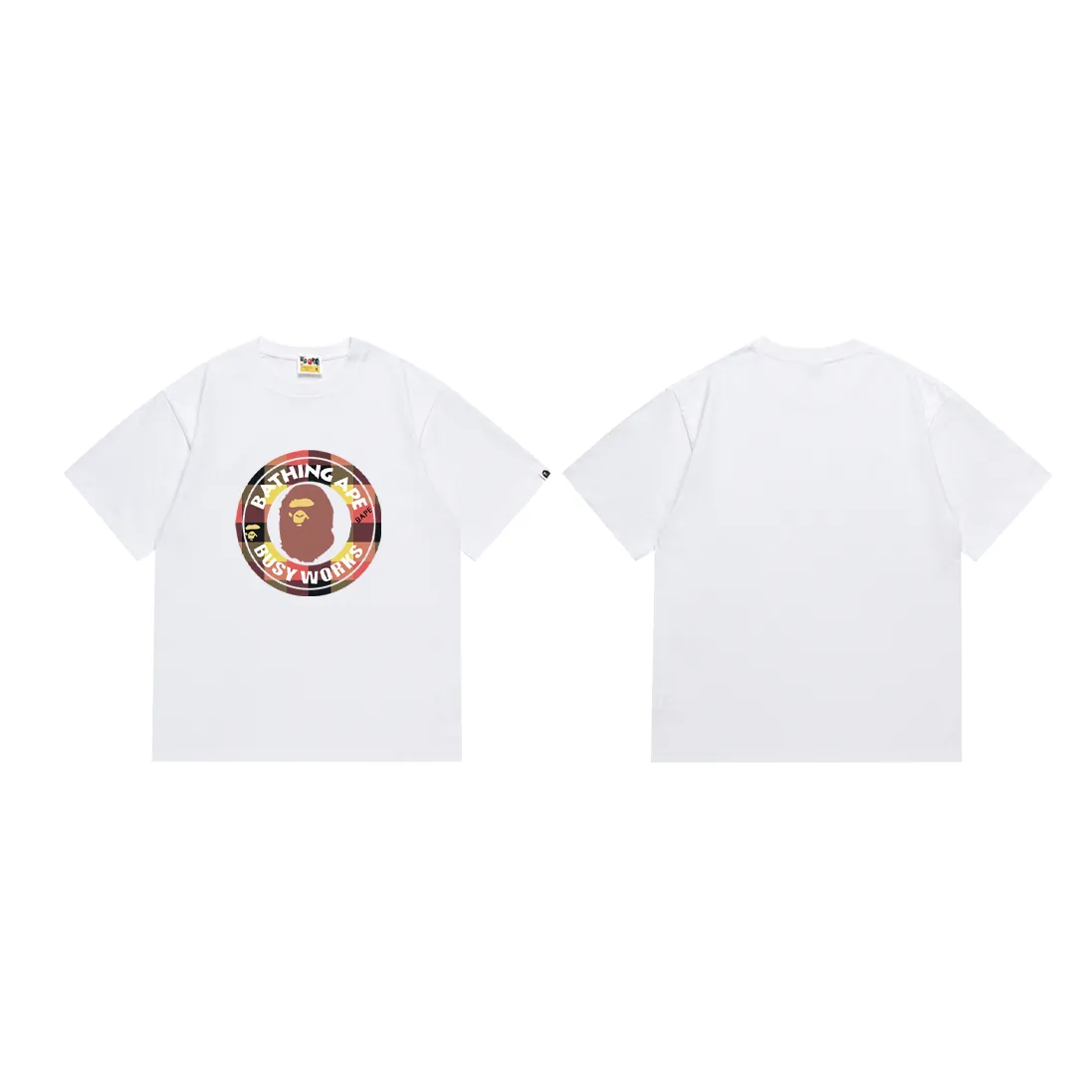 P110 SC072# (top version) BAPE ape head classic letter printed short-sleeved T-shirt. Made of 260 grams of high-quality high-weave pure cotton fabric. Double yarn combed, soft texture and no pilling. Imported environmentally friendly printing glue. Bright and three-dimensional pattern. Quality💥Same style for men and women. The upper body is trendy. Color: black and red, white and red, black and blue, white and blue. Size: S M L XL XXL