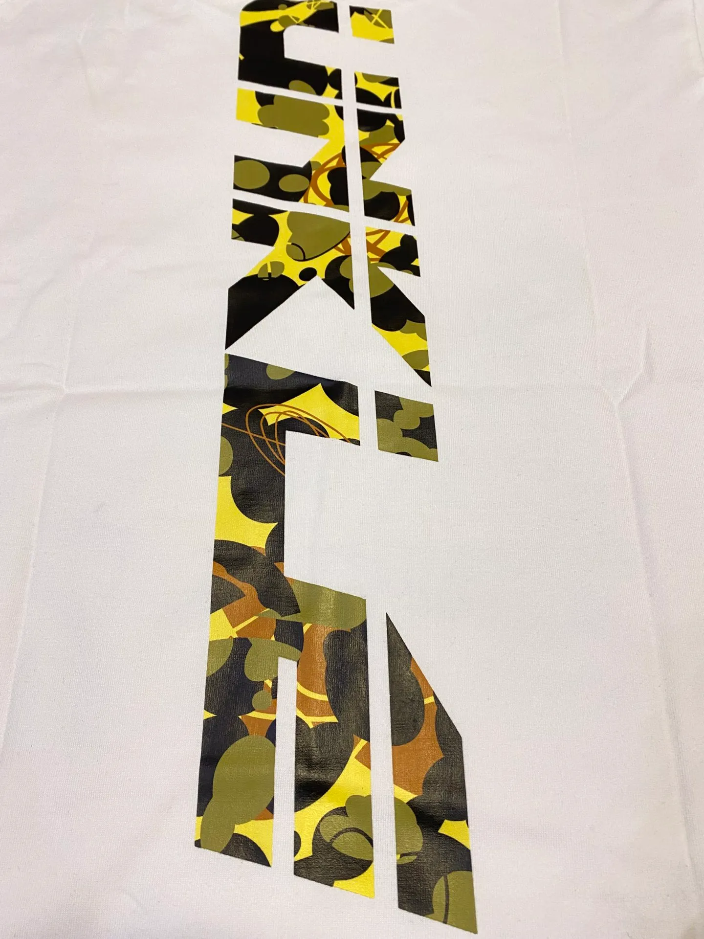 SC131#p110💰 (Top version) BAPE✖️UNKlE co-branded printed short-sleeved T-shirt Made of 260 grams of high-quality high-weave pure cotton fabric, double yarn combed, soft texture and no pilling Imported environmentally friendly printing glue, bright and three-dimensional pattern, quality 💥Same style for men and women, the upper body is fashionable Color: black white Size: S M L XL XXL