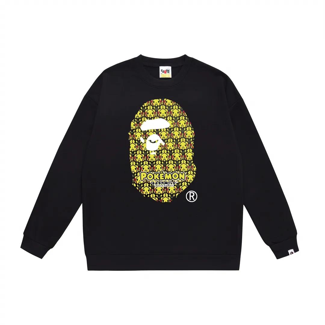 P170 model number SC320# terry 80 plus velvet 85 (top version) BAPE POKÉMON Pikachu Pokémon co-branded ape head printed round neck sweatshirt Made of 350g large terry (drop shoulder large version) fabric, soft and non-pilling texture, imported environmentally friendly printing glue, bright and three-dimensional pattern, quality 💥Same style for men and women, the upper body is fashionable Color: black white gray Size: S M L XL XXL