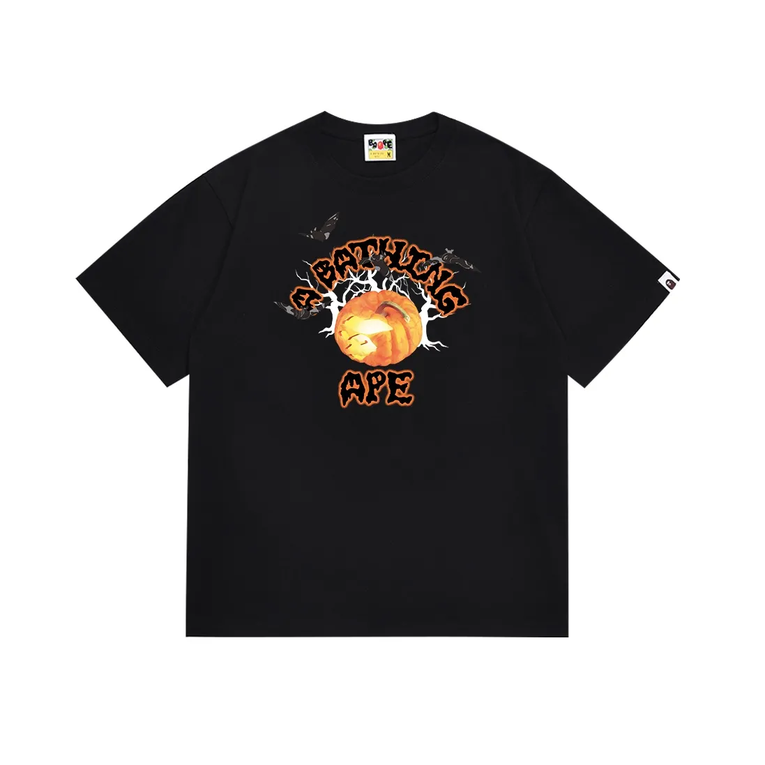 SC112#p110💰 (top version) BAPE Halloween pumpkin letter bat pattern printed short-sleeved T-shirt Made of 260 grams of high-quality high-weave pure cotton fabric, double yarn combed, soft texture and no pilling Imported environmentally friendly printing glue The pattern is bright and three-dimensional Quality💥Same style for men and women The upper body is trendy Color: black white Size: S M L XL XXL