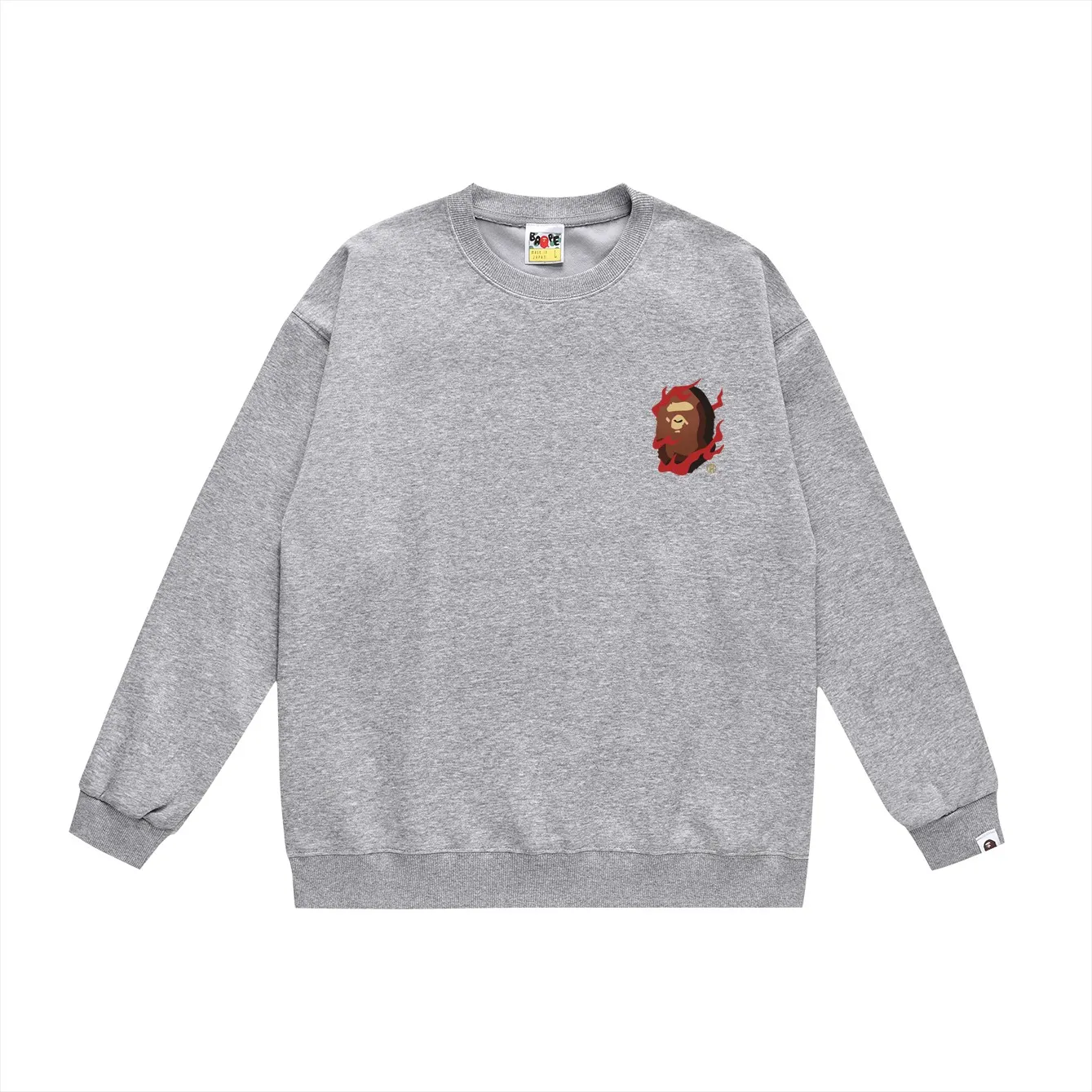 P150 model number SC444# terry 75 plus velvet 80 (top version) BAPE SOUVENIR RELAXED FIT souvenir ape-printed loose round-neck sweatshirt. Made of 350 grams of large terry (drop shoulder large version) fabric. The texture is soft and non-pilling. Imported environmentally friendly printing glue. The pattern is bright and three-dimensional. The quality is the same for men and women. The upper body is trendy. Color: black white gray Size: S M L XL XXL