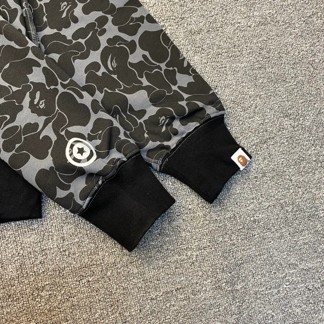💰380 Dover Street Market Bape DSM 15th Anniversary Ginza Limited Camouflage Shark Sweatshirt Hoodie Couple Style: S—XXL [Gray]