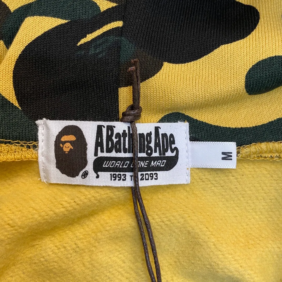 💰380 BAPE 1ST CAMO SHARK FULL Classic counter model Camouflage shark hooded zipper sweatshirt Machine-printed camouflage Top-quality fabric High-end 1:1 replica Customized fabric Couple model: S—XXL [Camouflage yellow, Camouflage green, Camouflage red, Camouflage purple, Camouflage blue, Camouflage gray]