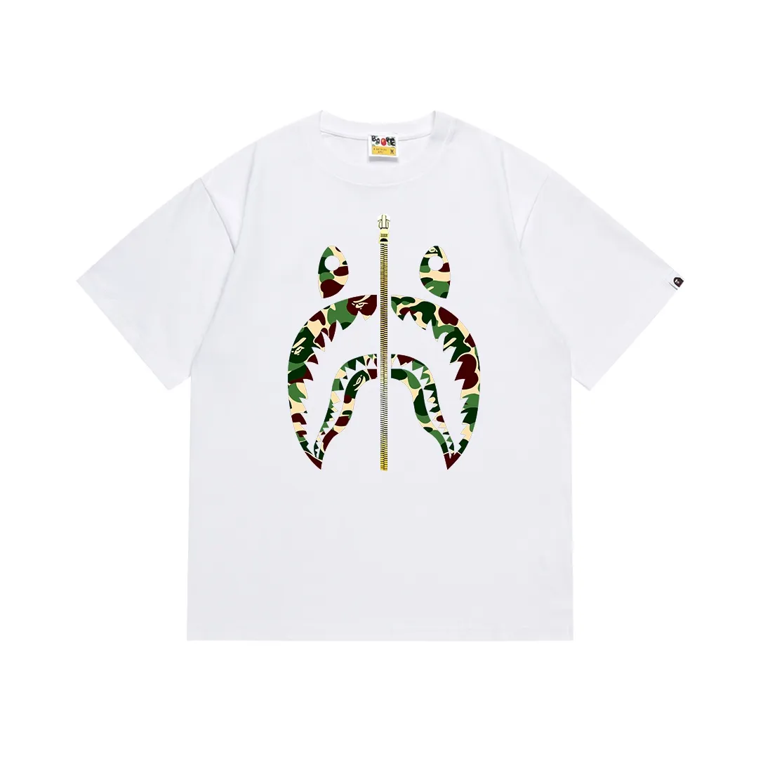 SC089#p110💰 (Top version) BAPE camouflage shark zipper print pattern solid color short-sleeved T-shirt Made of 260 grams of high-quality high-weave pure cotton fabric, double yarn combed, soft and non-pilling texture, imported environmentally friendly printing glue, bright and three-dimensional pattern, quality 💥Same style for men and women, the upper body is fashionable Color: black green white green black red white red black blue white blue Size: S M L XL XXL