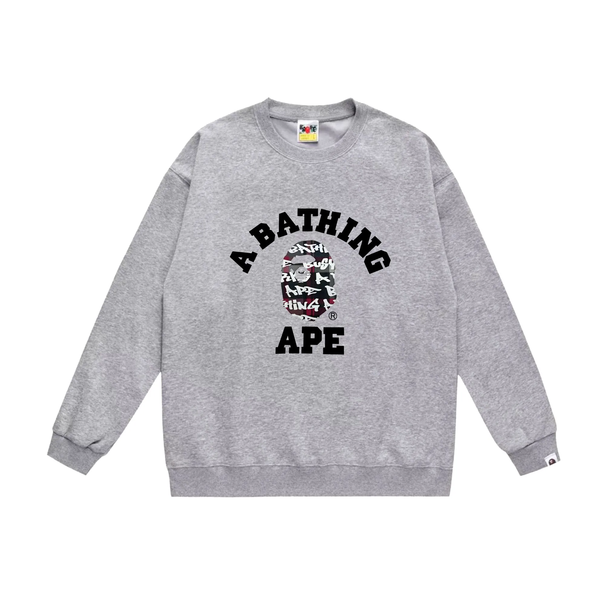 P170 model number SC559# terry 80 plus velvet 85 (top version) BAPE ape head letter print graffiti plaid pattern round neck sweatshirt. Made of 350g large terry (drop shoulder large version) fabric, soft texture and no pilling. Imported environmentally friendly printing glue, bright and three-dimensional pattern. Quality 💥Same style for men and women. The upper body is trendy. Color: black and blue, white and blue, gray and blue, black and red, white and red, gray and red. Size: S M L XL XXL