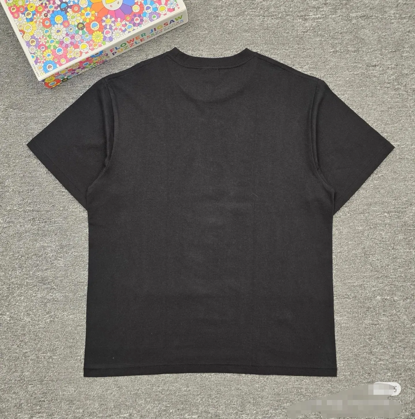 P110 001159 BAPE cartoon print round neck short-sleeved T-shirt, same style for men and women, size smlxlxxl, black and white
