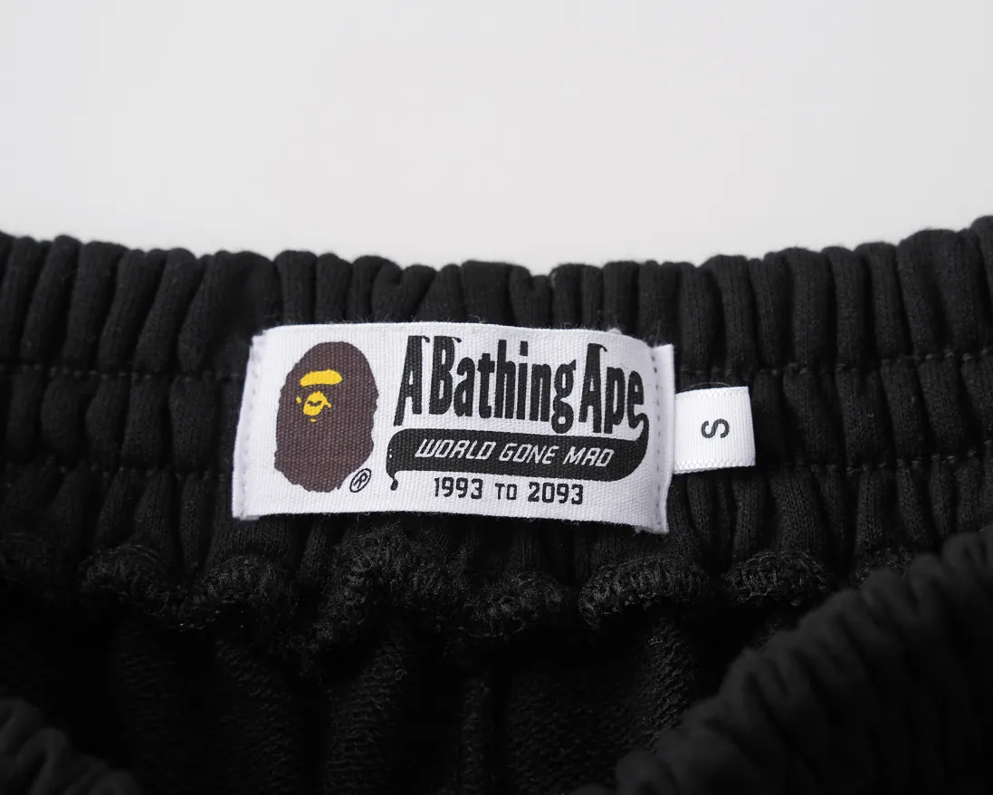 Style number: SC shorts-001#p130💰 BAPE classic ape embroidered small label shorts Color: black gray Size: M L XL XXL Weight: 330 grams large terry
