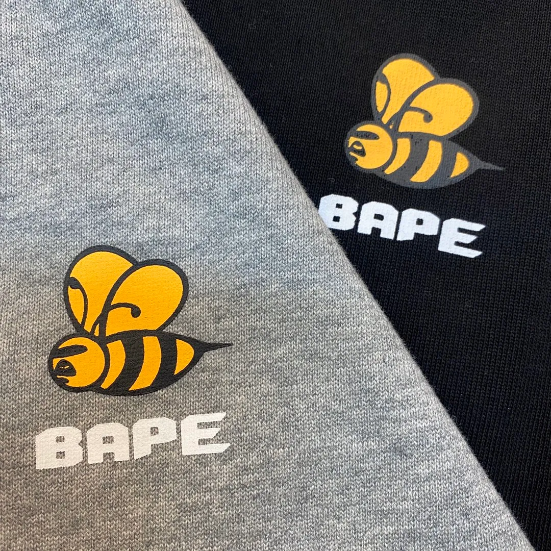 💰250 BAPE Letter Bee Contrast Print Customized Fabric 380g Pure Cotton Round Neck Sweatshirt Couple Style: S—XXL [Black Gray]