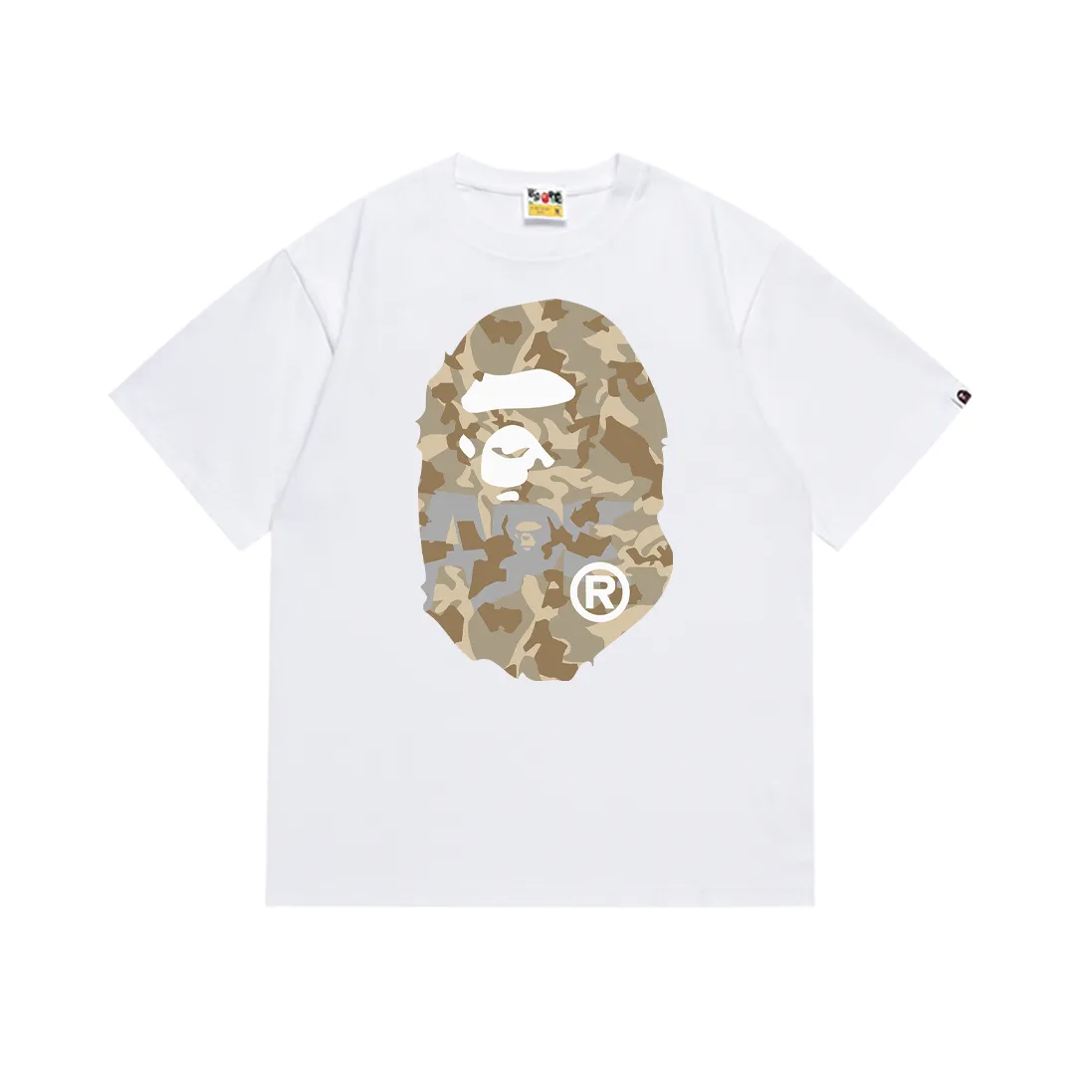 P110 SC030# (top version) BAPE letter desert camouflage ape head double-sided printed short-sleeved T-shirt Made of 260 grams of high-quality high-weave pure cotton fabric, double yarn combed, soft texture and no pilling Imported environmentally friendly printing glue The pattern is bright and three-dimensional Quality 💥Same style for men and women The upper body is trendy Color: black white Size: S M L XL XXL