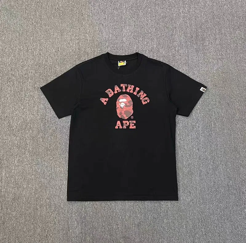 P110 001092 BAPE camouflage ape head print round neck short-sleeved T-shirt, same style for men and women, size smlxlxxl, black and blue camouflage, white and blue camouflage, black and purple camouflage, white and purple camouflage, black and red camouflage, white and red camouflage