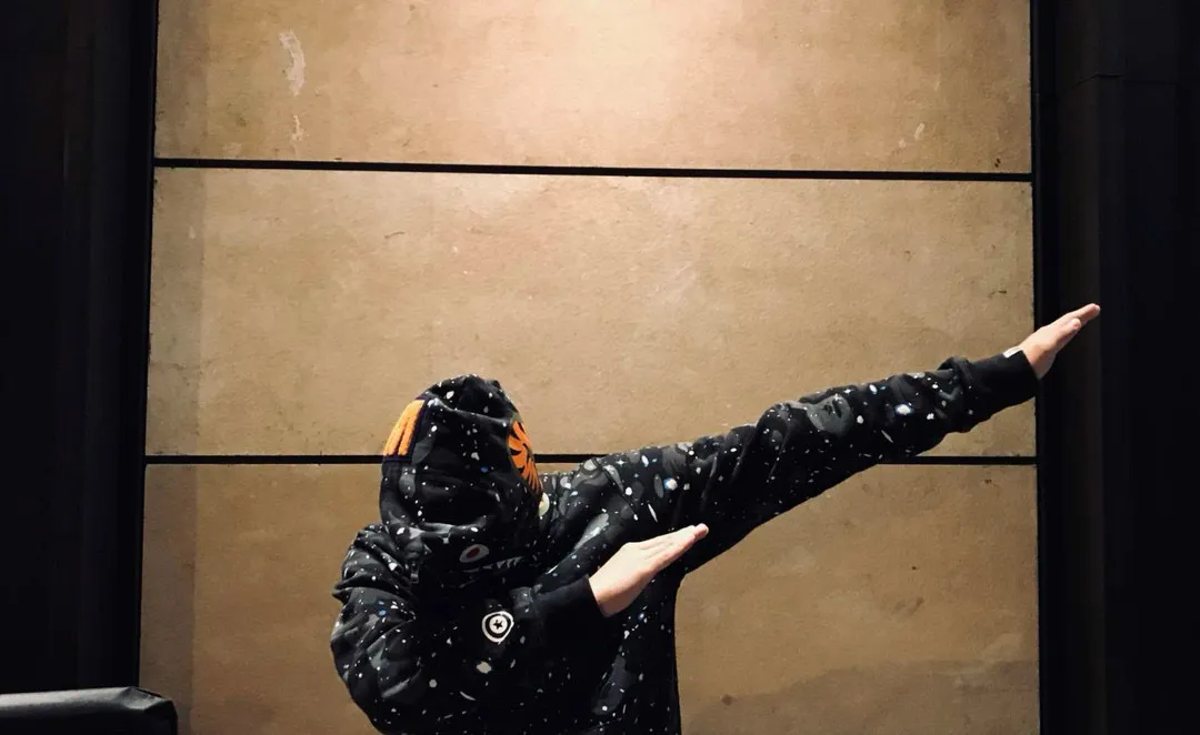 💰400 BAPE SPACE CAMO SHARK HOODIE starry sky camouflage shark zipper hooded sweatshirt, top-quality fabric, 1:1 high-end replica, couple model: S—XXL [starry sky black]