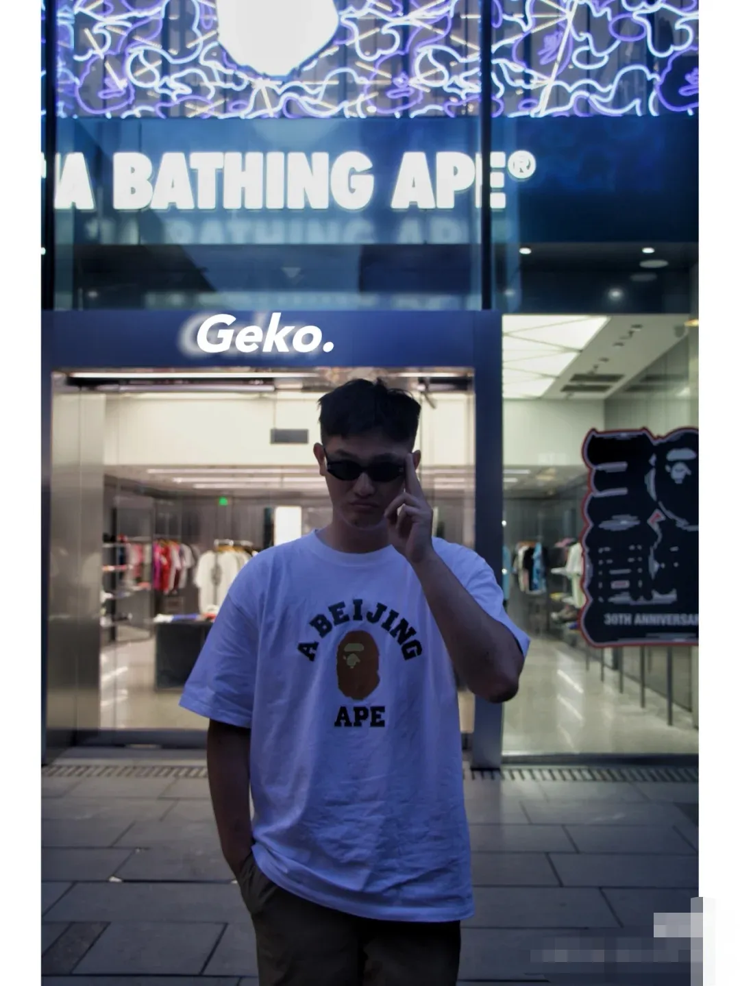 P110 00116 BAPE College Tee ape head letter printed short-sleeved T-shirt, same style for men and women, size smlxlxxl, white, black