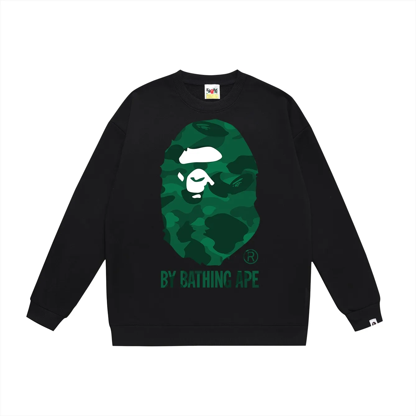 P150 model number SC498# terry 65 plus velvet 80 (top version) BAPE camouflage ape head classic letter pattern printed round neck sweatshirt Made of 350g large terry (drop shoulder large version) fabric, soft and non-pilling, imported environmentally friendly printing glue, bright and three-dimensional pattern, quality 💥Same style for men and women, the upper body is fashionable Color: black white gray Size: S M L XL XXL