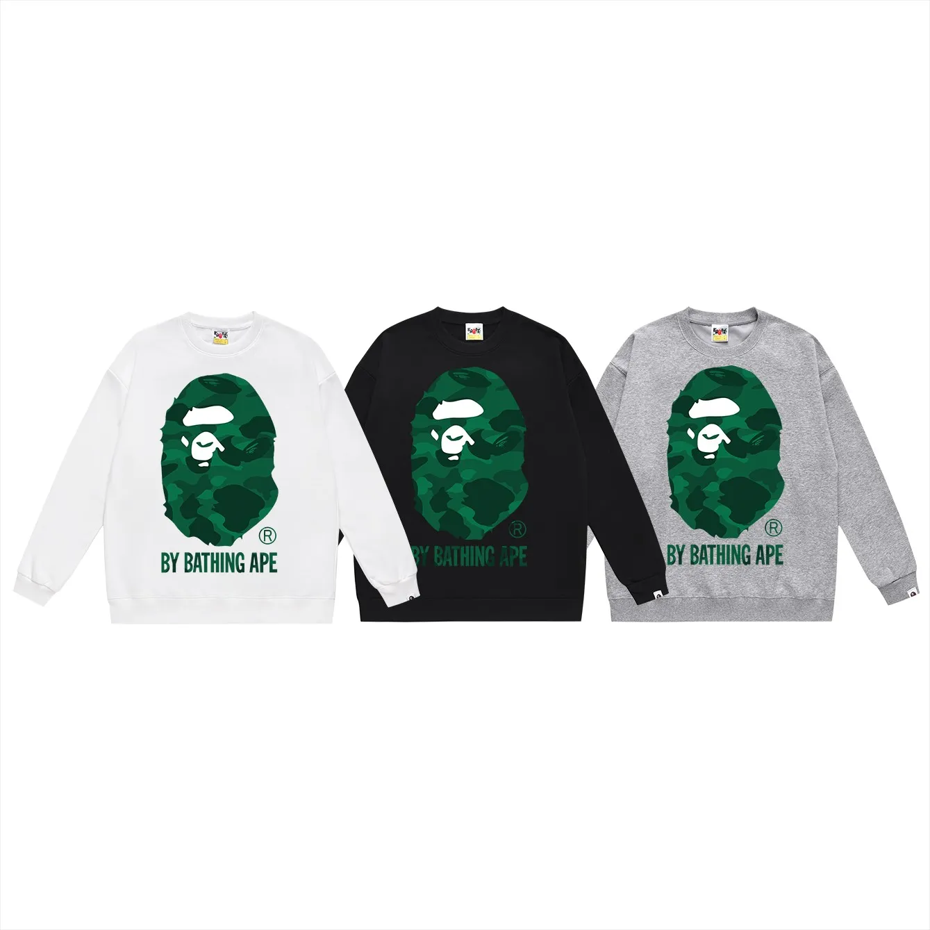 P150 model number SC498# terry 65 plus velvet 80 (top version) BAPE camouflage ape head classic letter pattern printed round neck sweatshirt Made of 350g large terry (drop shoulder large version) fabric, soft and non-pilling, imported environmentally friendly printing glue, bright and three-dimensional pattern, quality 💥Same style for men and women, the upper body is fashionable Color: black white gray Size: S M L XL XXL