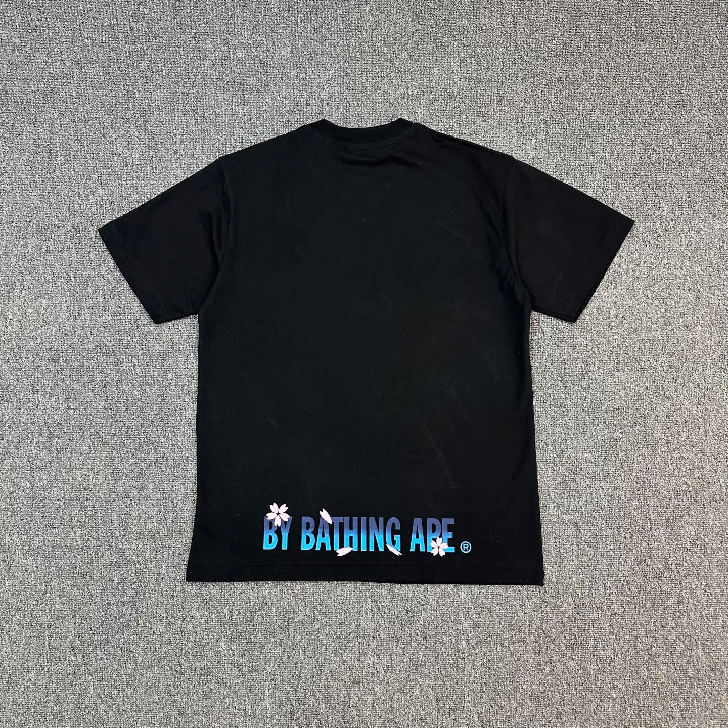 💰140 BAPE SS25sakura cherry blossom series, ape-man cherry blossom pattern logo short-sleeved 280g weight linen cotton fabric, couple model: S-XXL [black white]