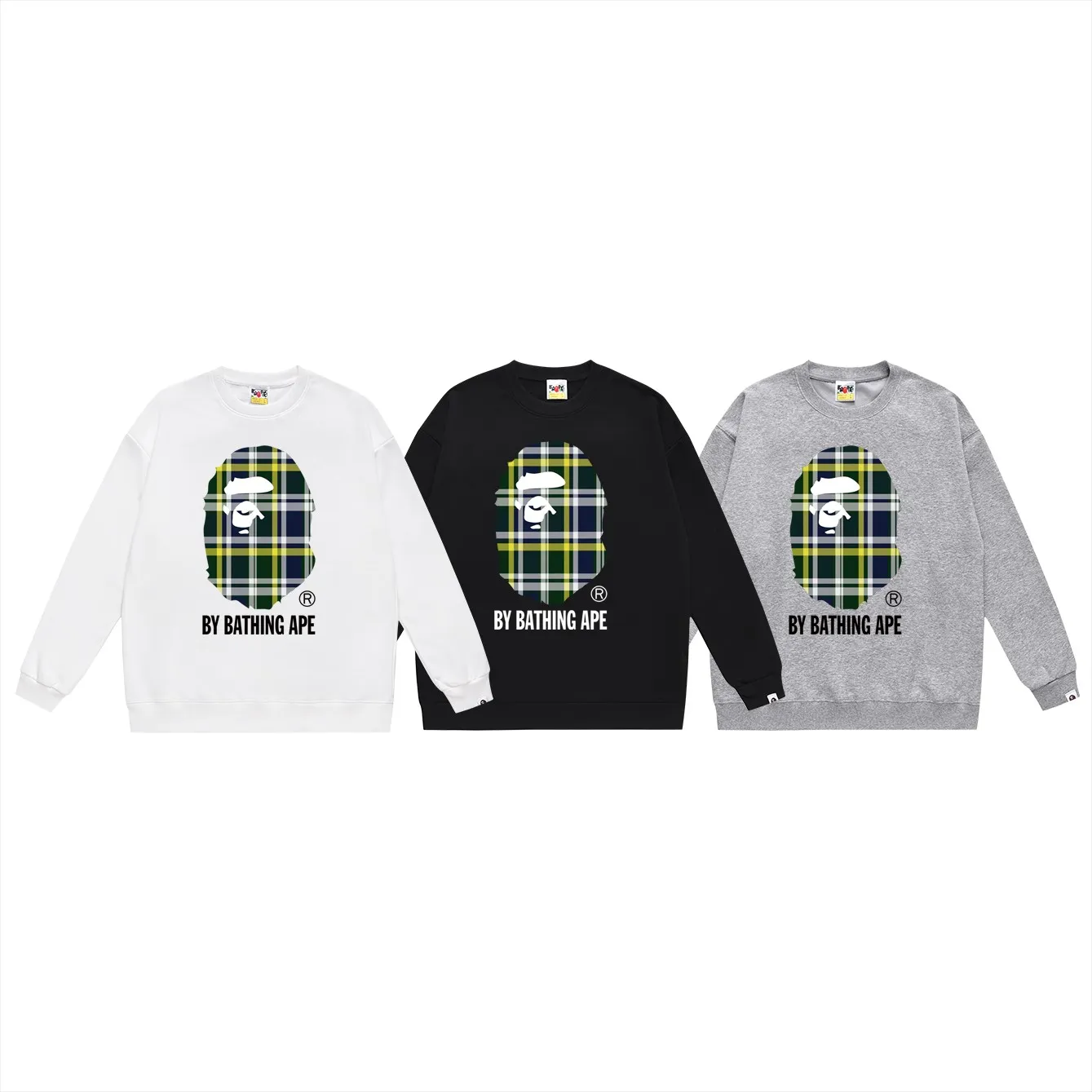 P150 model number SC450# terry 75 plus velvet 80 (top version) BAPE plaid ape head letter print pattern round neck sweatshirt Made of 350g large terry (drop shoulder large version) fabric, soft and non-pilling texture, imported environmentally friendly printing glue, bright and three-dimensional pattern, quality 💥Same style for men and women. The upper body is trendy. Color: black green, white green, gray green, black red, white red, gray red Size: S M L XL XXL
