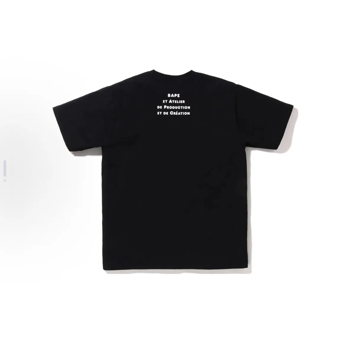 P110 001181 BAPE x A.P.C joint model FW22 cartoon print round neck pullover short-sleeved T-shirt, same style for men and women, size smlxlxxl, black and white