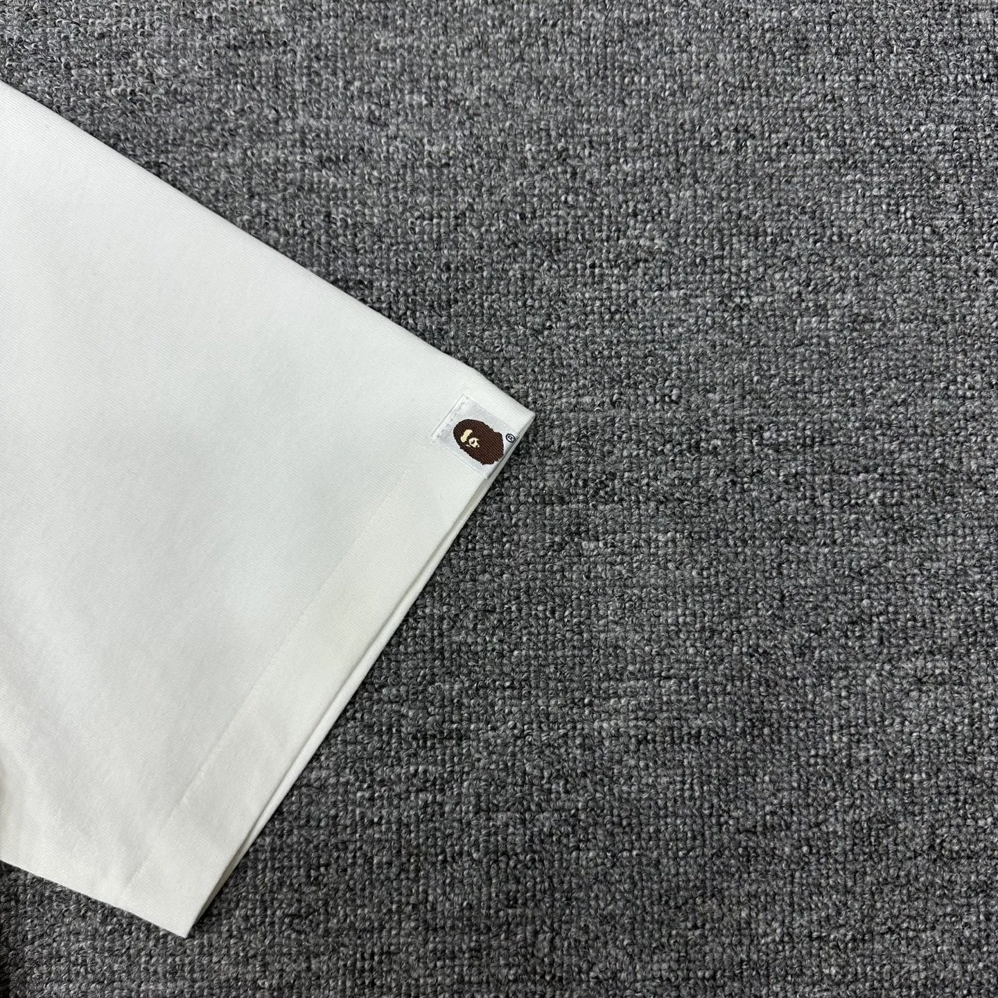 💰140 BAPE watermark pattern short-sleeved T-shirt 280g weight linen cotton fabric ZP version couple style: S-XXL [white gray]