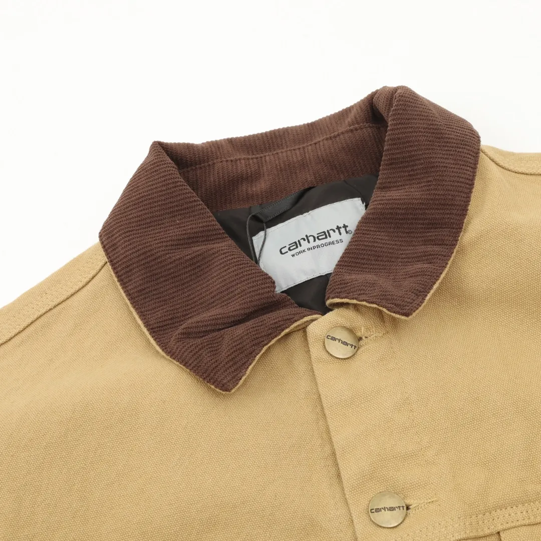 🅿️580 CARHART Workwear Jacket, Couple Style, Really Handsome, Great Color, Fabric Made of 340g High-Quality Pure Cotton Canvas, The Overall Condition Is Excellent After Washing, The Small Details Are Very Top-notch, It Is One of the Hottest Workwear Brands Recently, Its Classic Degree in the Hearts of Many American Workwear Players, Its Variety Is Indescribable, The Washed Smell Is Very Heavy, The Upper Body Is Very Wearable, SIZE: S-XL