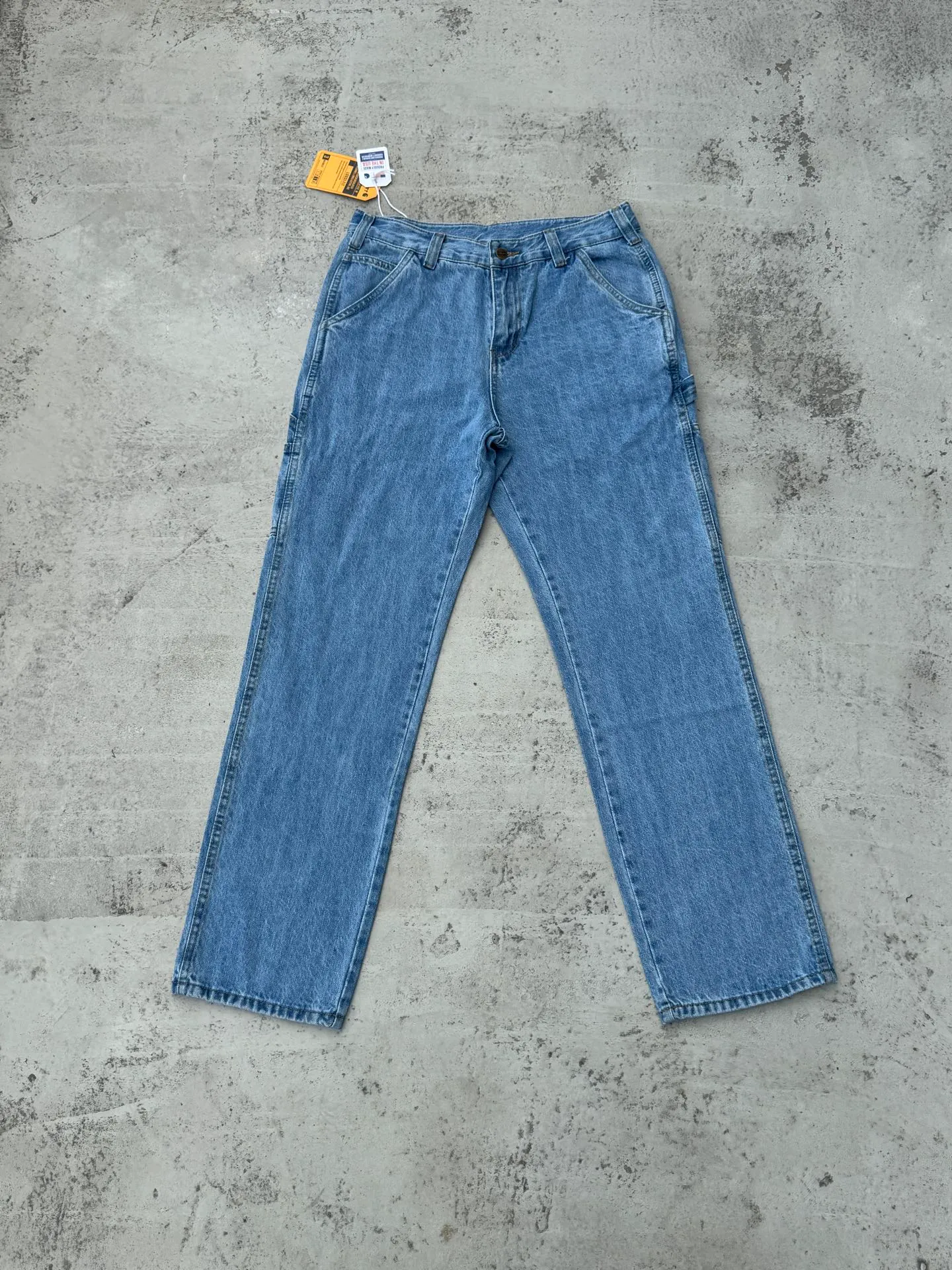 🅿️236 K055 Carhartt WIP Japanese style work style jeans with customized original logo buckle, YKK zipper fly, smooth and easy to pull! Many locations are reinforced with tacks, and the workmanship is solid! The overall tailoring adopts three-dimensional structure tailoring! Ergonomically designed, more flexible when wearing! The cut is streamlined and streamlined, allowing you to move flexibly with your body! Integrates functionality, beauty and durability! Suitable for business, travel, leisure and many other occasions! Straight fit Color: Blue Size: S-XXL