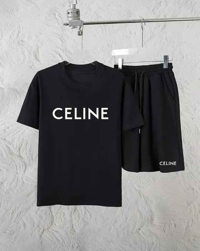 🅿️300 Celine Exclusively for the new trendy men’s fashionable round neck short-sleeved shorts suit, trendy and fashionable casual short-sleeved suit! It has high breathability and comfort, impeccable details, and brand element design concept, reflecting high quality. It presents a casual cut and the upper body shape is great! Material: 250g Xinjiang long-staple cotton short sleeves + 360g pure cotton terry shorts Size: S M L Due to manual measurement, there is a deviation of about 1-3CM in size.
