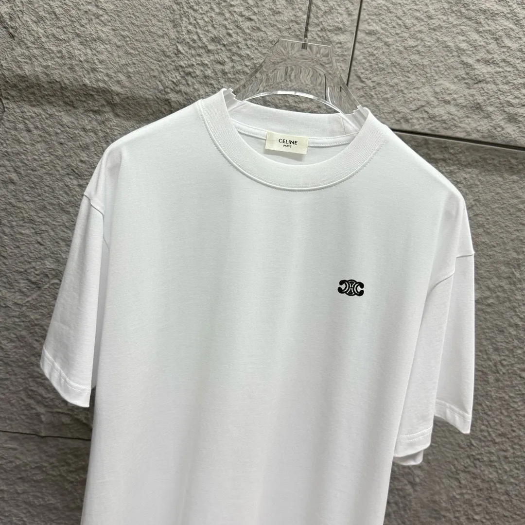 🅿️180 Celi* Celine 2025 Spring and Summer Style Simple letter small embroidery personalized logo Customized double yarn plain cotton fabric Short-sleeved T-shirt Uniform for men and women Color: Black White Angora Red Floral Gray Size: S (90-130 catties) M (120-150 catties) L (140-165 catties) XL (160-180 catties) XXL (180-210 pounds)