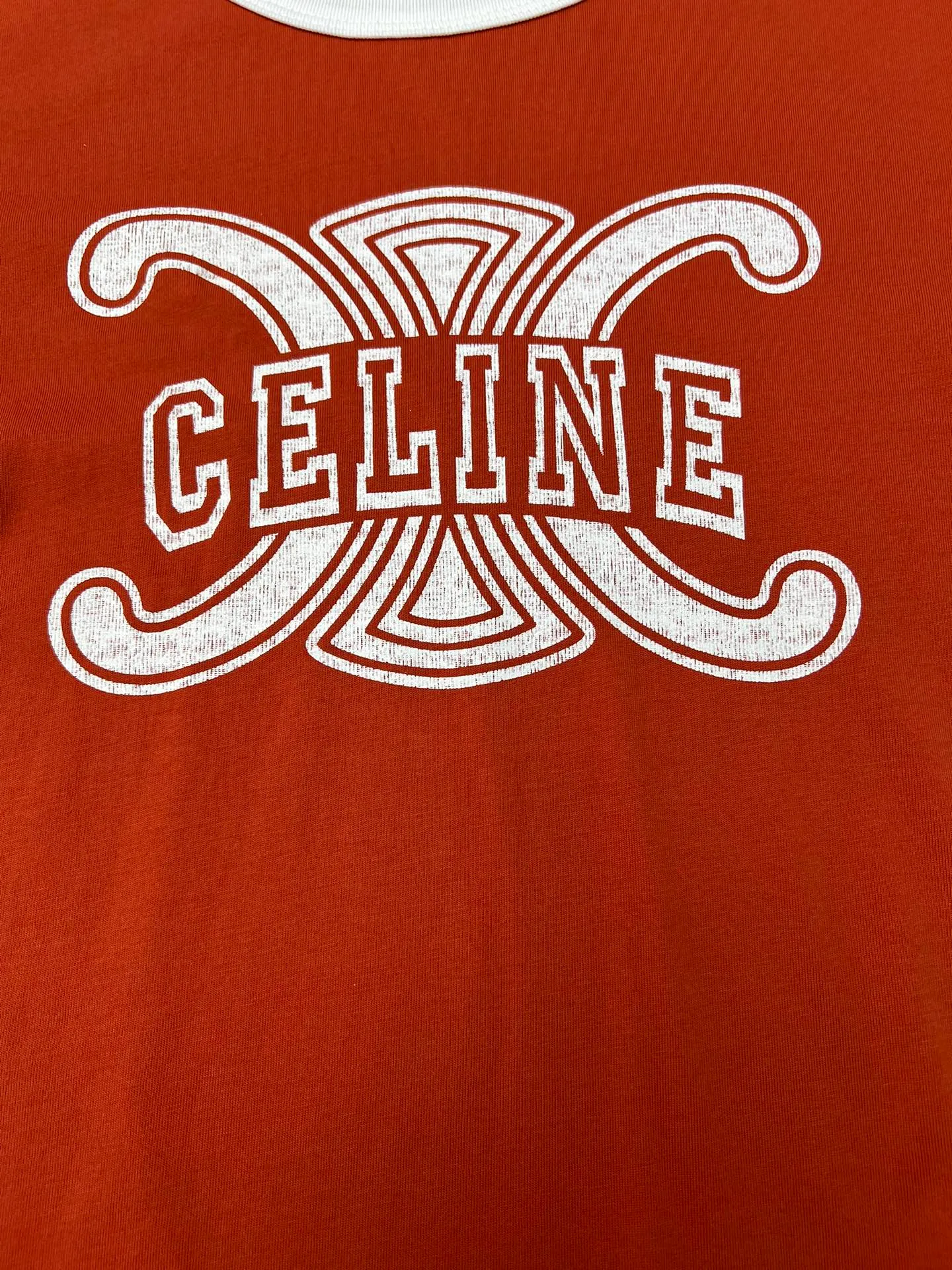 🅿️240 Celine 25ss new jersey 70s style T-shirt decorated with CELINE PARIS TRIOMPHE print, classic fit, round neck, contrasting ribbed trim Size: S.M.L