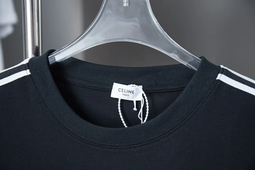 🅿️180 CELIN* 25SS early spring new style embroidered letter printed short sleeves, light luxury, essential item for daily commuting for men and women, correct version, welcome to compare, detailed features · 320g 100% pure cotton double yarn jersey fabric · Custom dyed in the same cylinder, special thickened 32 pieces double-strand 1X1 thread · Needle embroidered letter logo on the front. Classic icon screen printing on the sleeves · Double-needle sewing and cross-seam technology · Original main mark, washed tag, brand moisture-proof paper packaging Color: black/white Size: S/M/L/XL