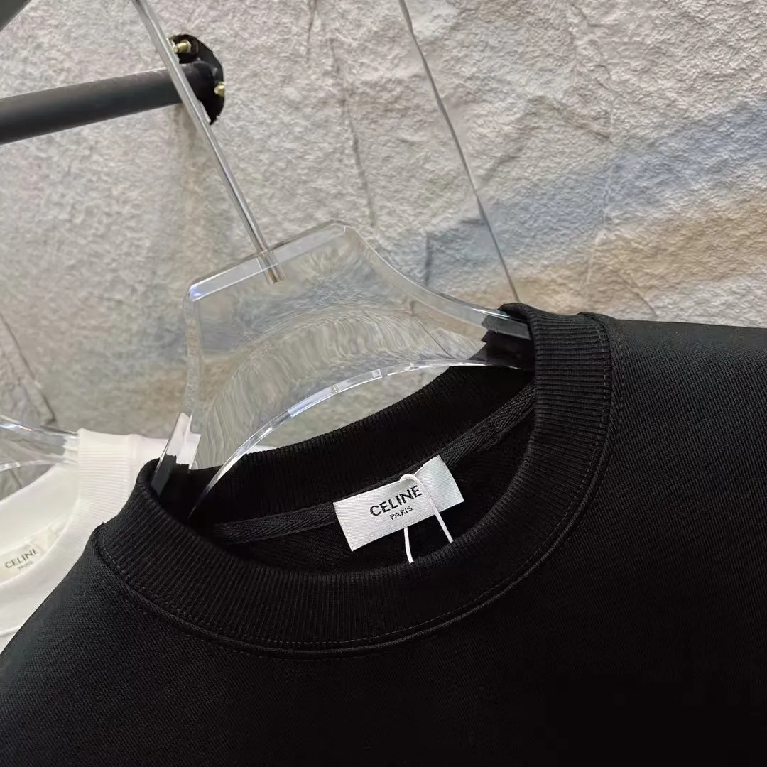 🅿️250 Celin* Celin 2025 early autumn and winter new style, simple personalized letter embroidery on the chest, long-sleeved sweatshirt, customized terry fabric, same style for men and women. Size: S M L XL XXL five codes. Color: black white