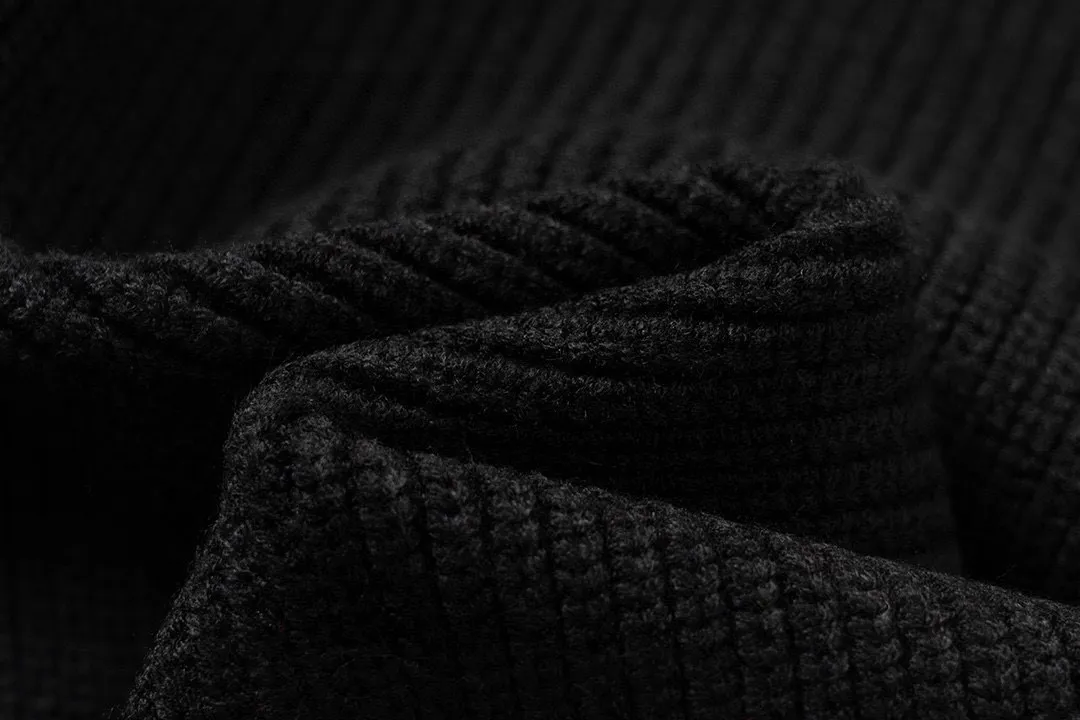 🅿️340 CELINE autumn and winter letter round neck knitted sweater. Fabric: imported wool, hand-cuffed/feeling soft, smooth and comfortable. Jacquard: Large letters Accessories: Main label, washed label and hang tag all customized. Size: S-L
